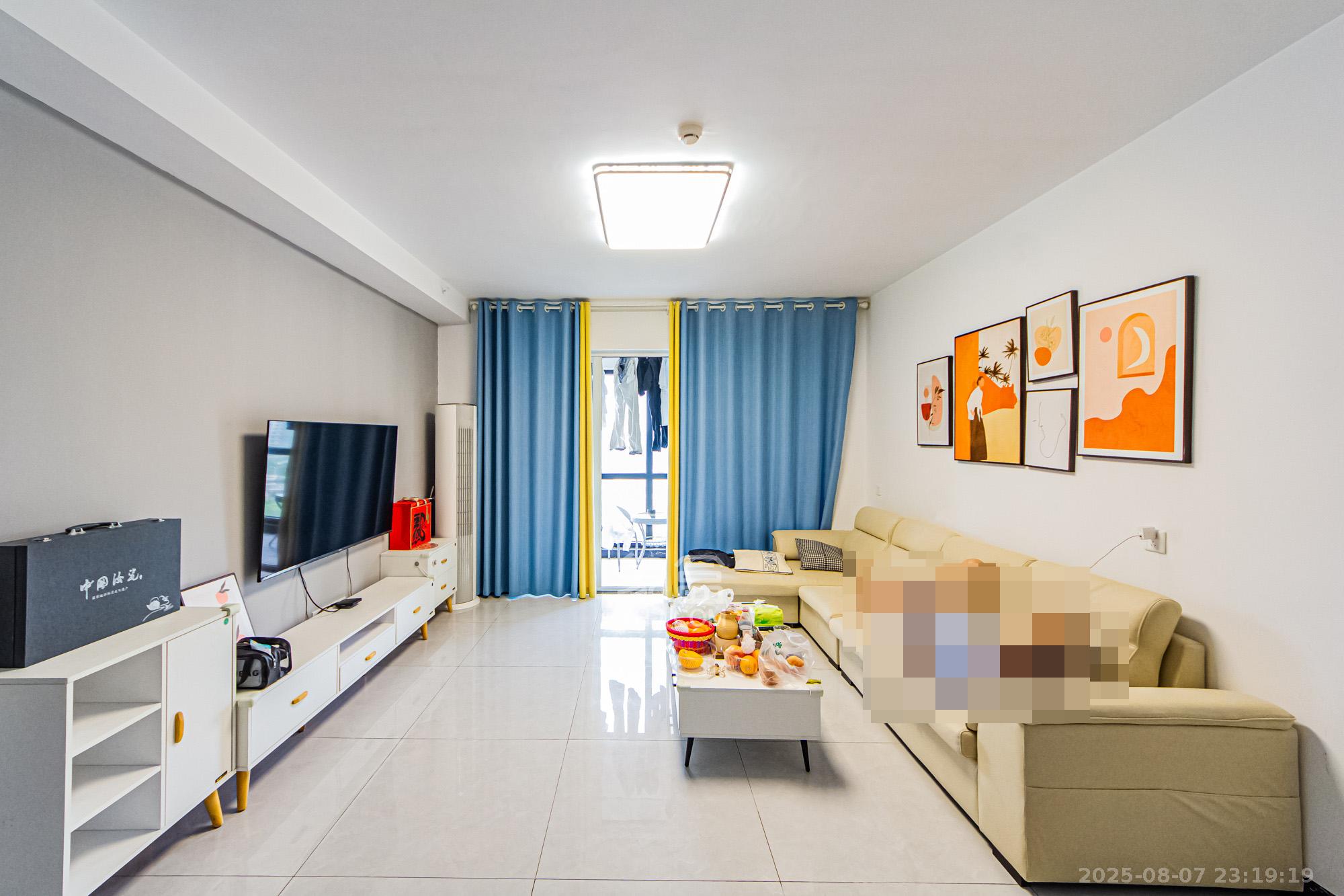 北辰三角洲C2区  3室2厅2卫    165.0万