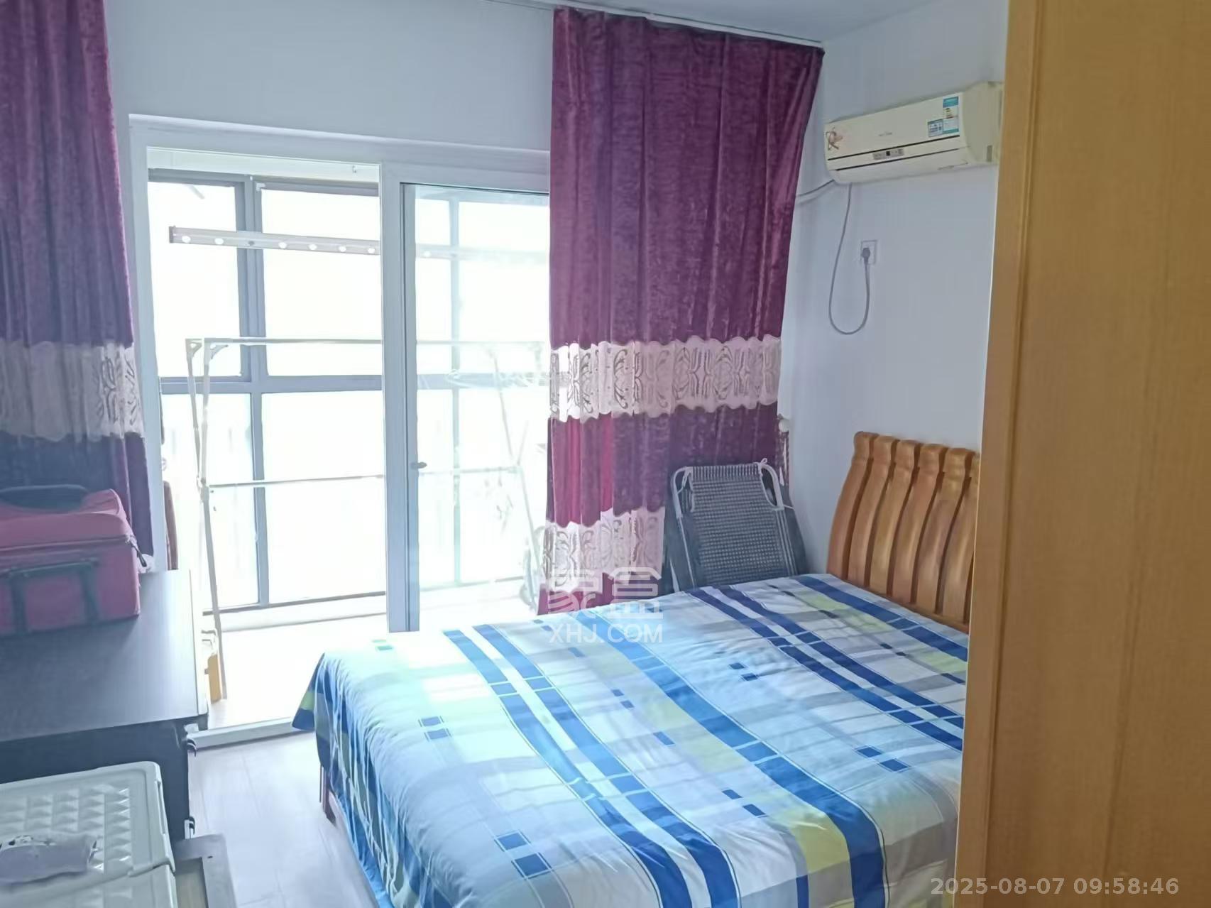 汇金城/嘉华城一期 4室2厅2卫 2500.0元/月 汇金城/嘉华城一期 4室2厅2卫 2500.0元/月室内图