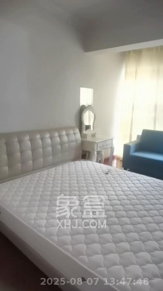 湘府十城(汇财御景湾新寓,汇财国际) 4室2厅2卫 2500.0元/月 湘府十城(汇财御景湾新寓,汇财国际) 4室2厅2卫 2500.0元/月室内图