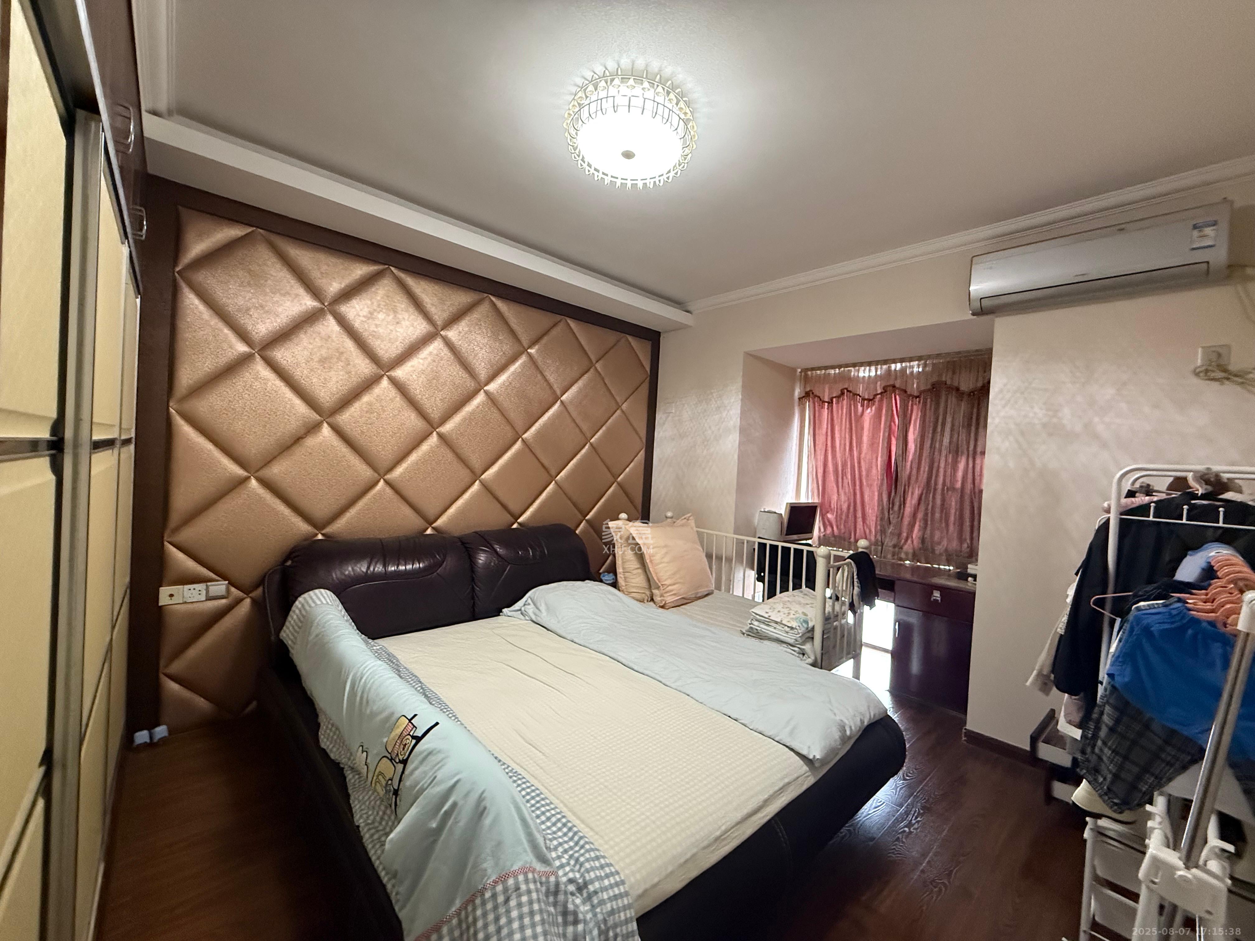 万博汇  3室2厅2卫    4000.0元/月室内图