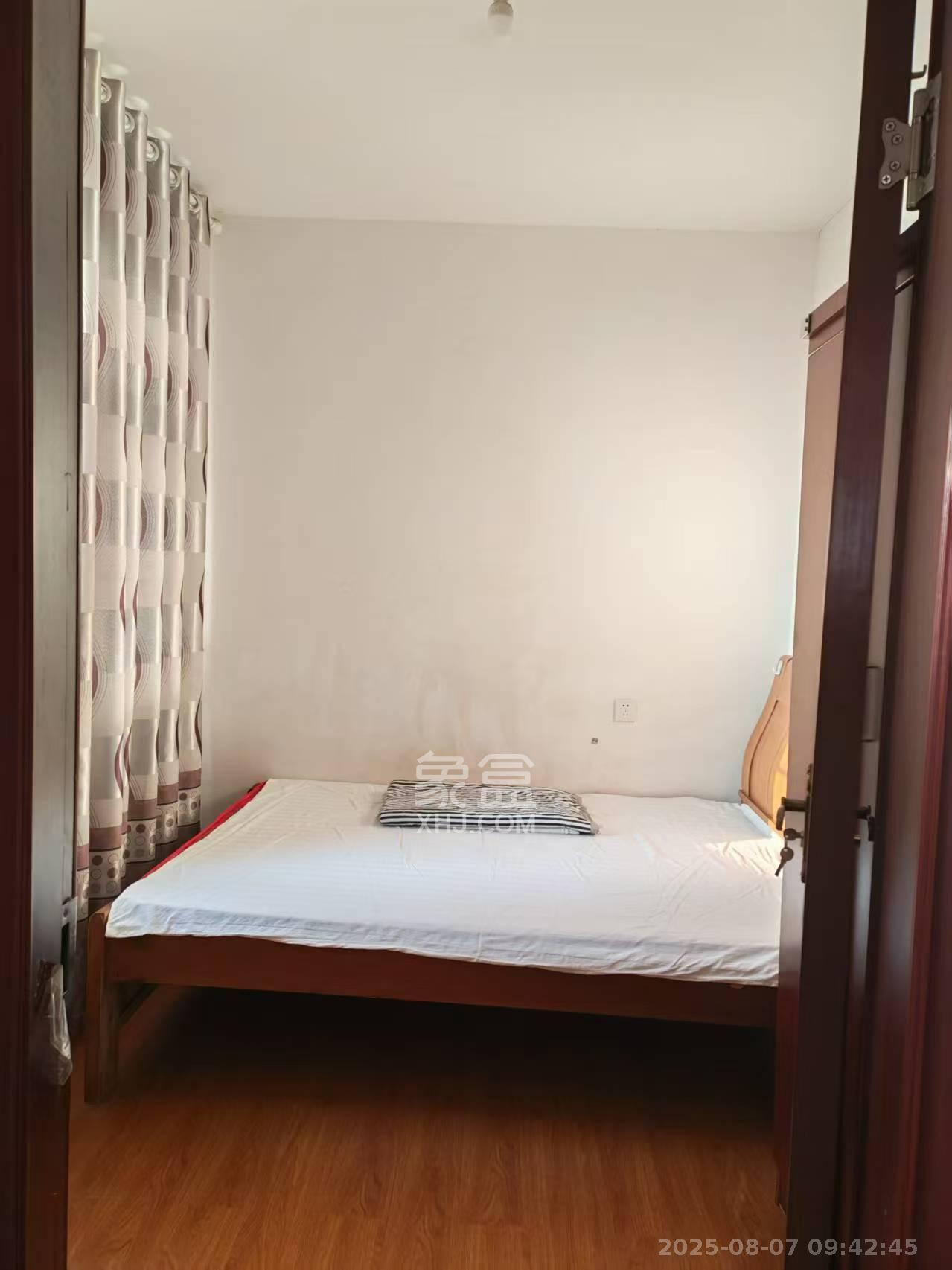 水岸世景 1室1厅1卫 600.0元/月 水岸世景 1室1厅1卫 600.0元/月室内图