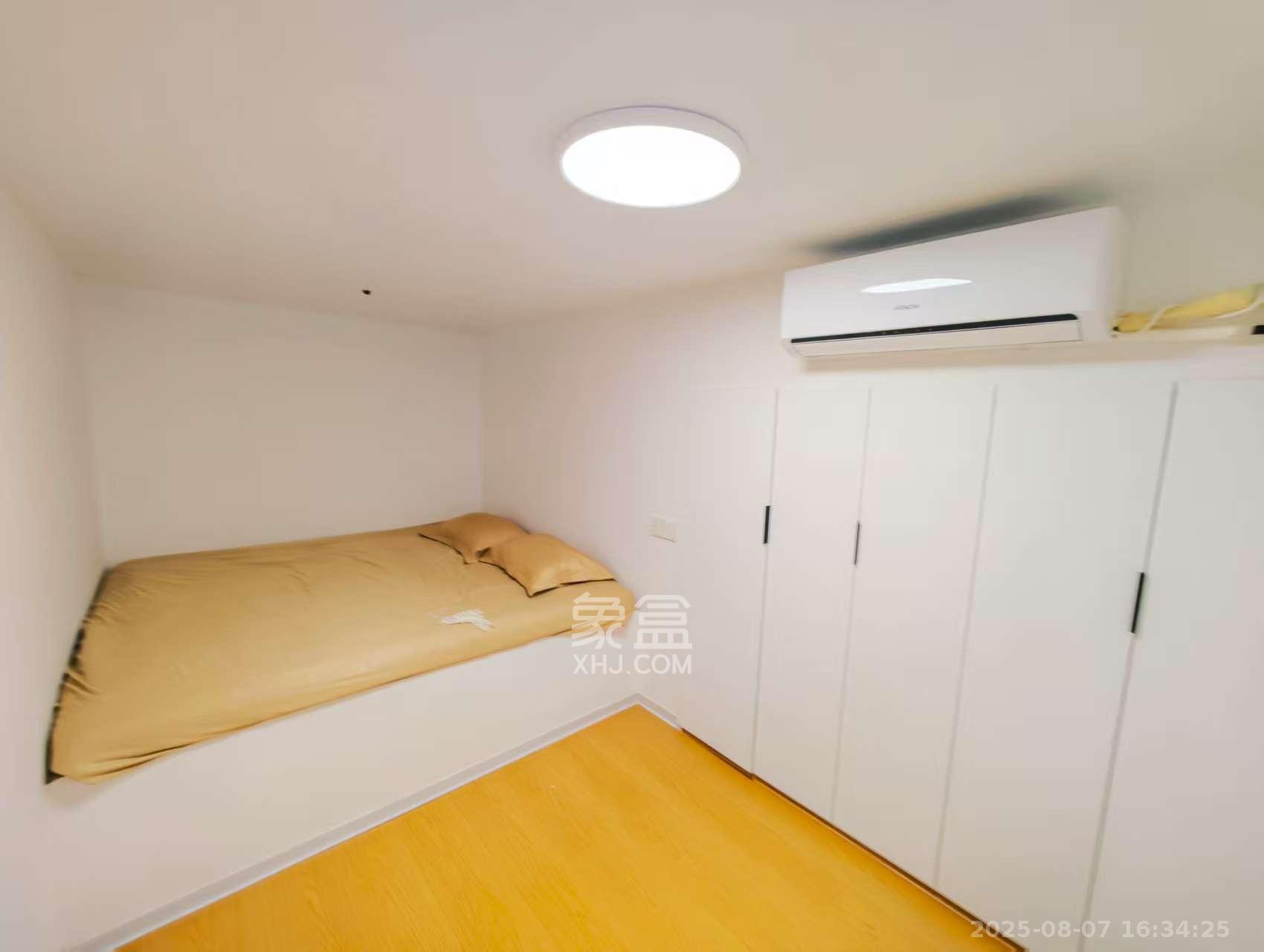 卓越中寰  2室1厅1卫    2600.0元/月 卓越中寰  2室1厅1卫    2600.0元/月室内图