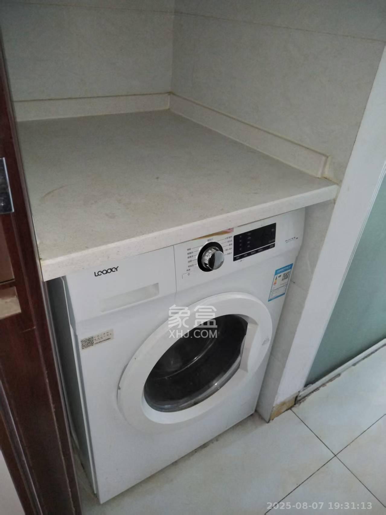 叠彩兰亭 1室1厅1卫 1100.0元/月 叠彩兰亭 1室1厅1卫 1100.0元/月室内图