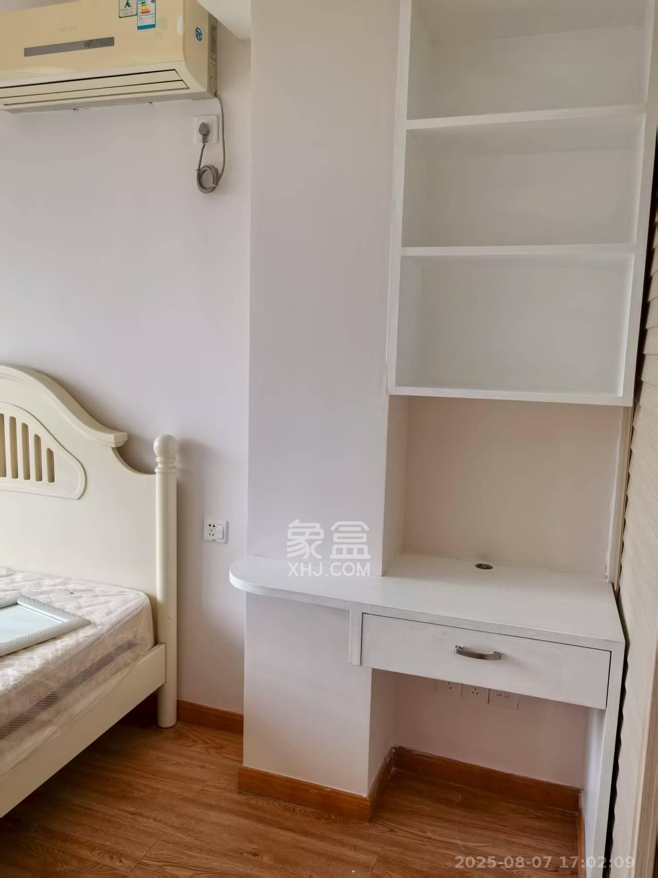 城南故事家园  3室2厅2卫    2400.0元/月 城南故事家园  3室2厅2卫    2400.0元/月室内图