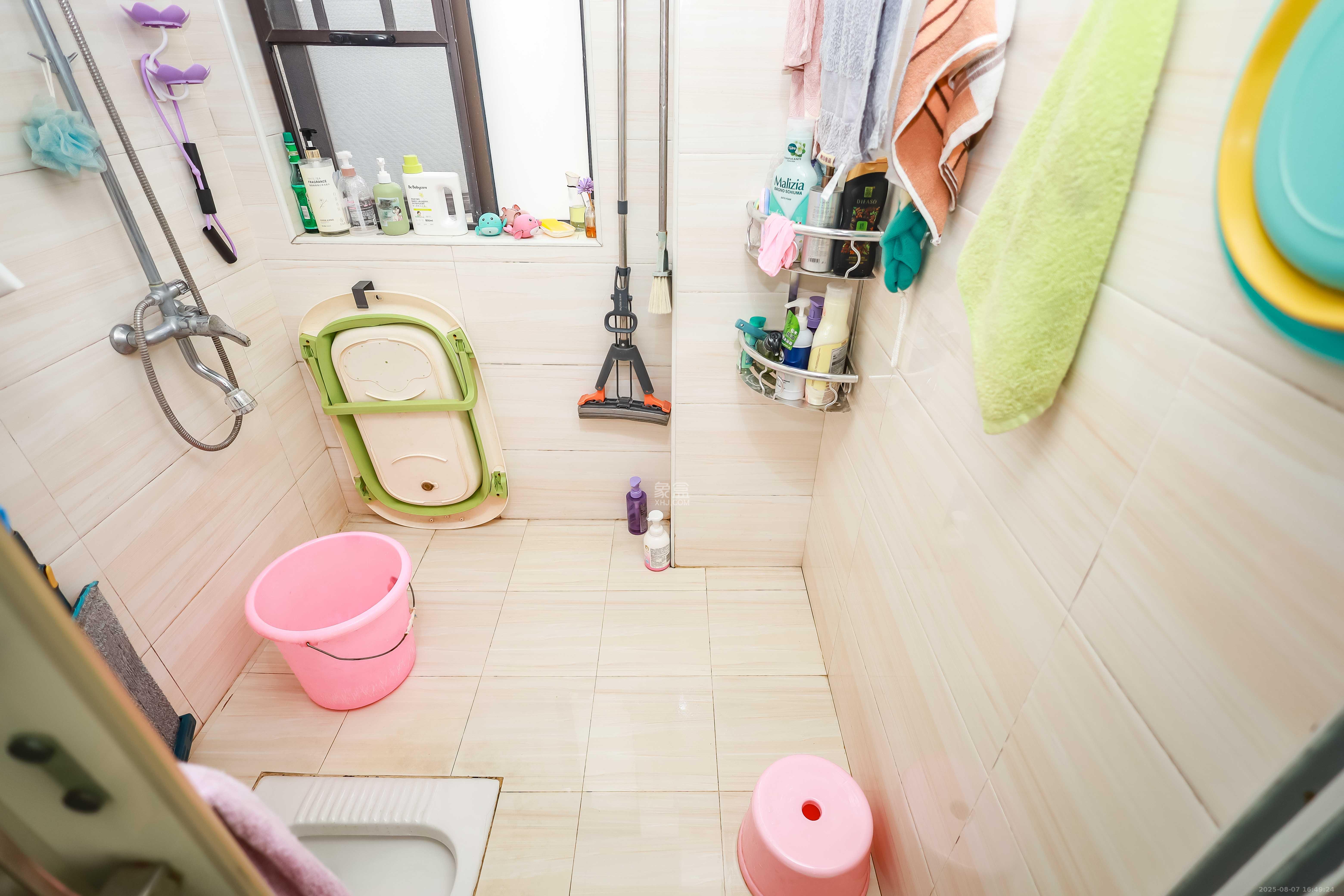 奥克斯缔壹城  3室2厅2卫    126.0万卫生间