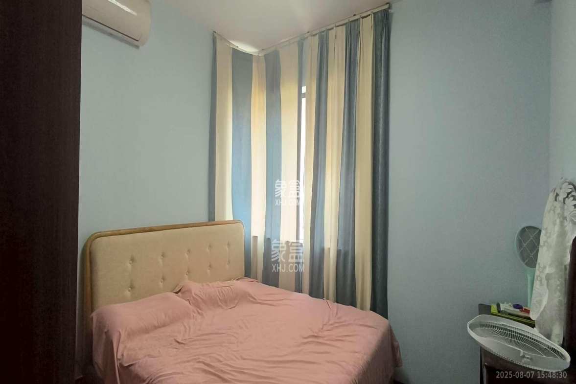 武广美誉 3室2厅1卫 2700.00元/月 武广美誉 3室2厅1卫 2700.00元/月室内图