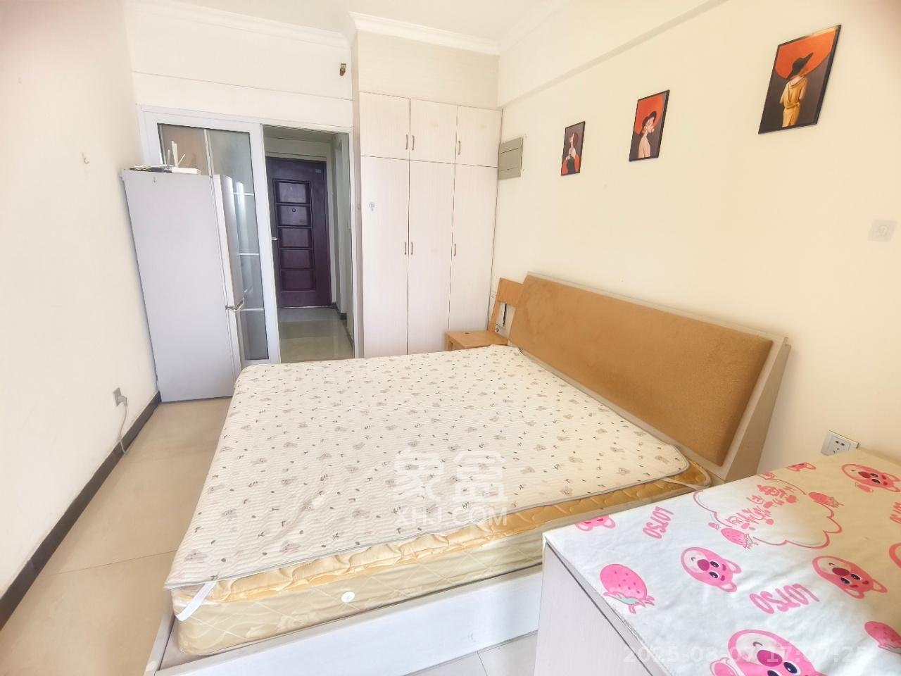 金科时代中心  1室1厅1卫    1000.0元/月 金科时代中心  1室1厅1卫    1000.0元/月室内图