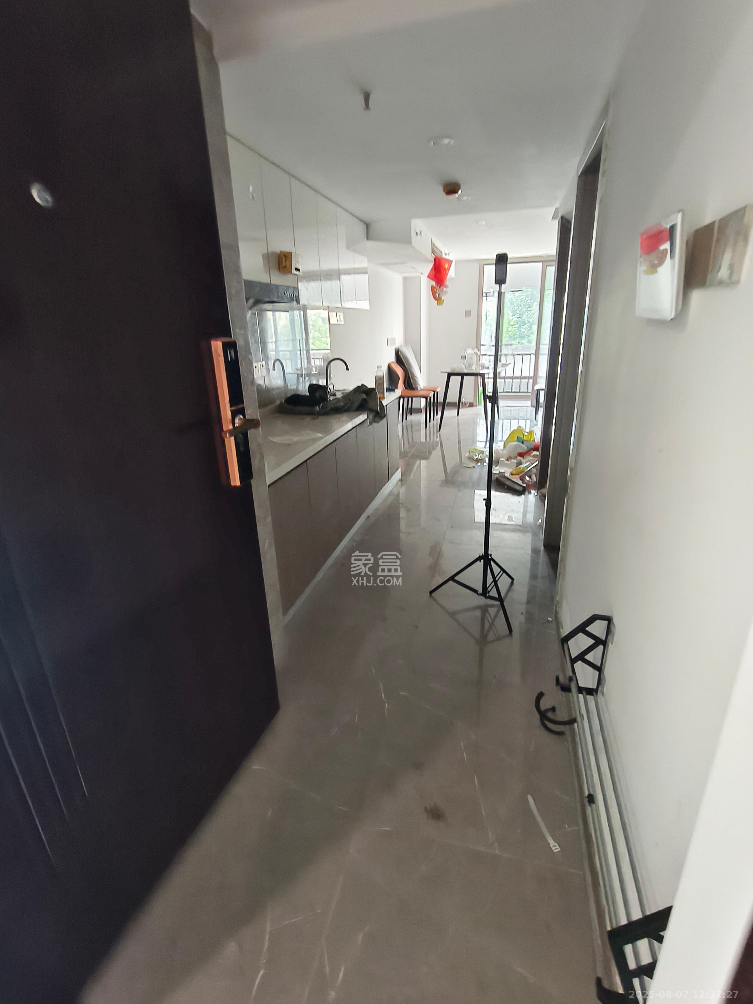梦想新天地  1室1厅1卫   2100.00元/月室内图