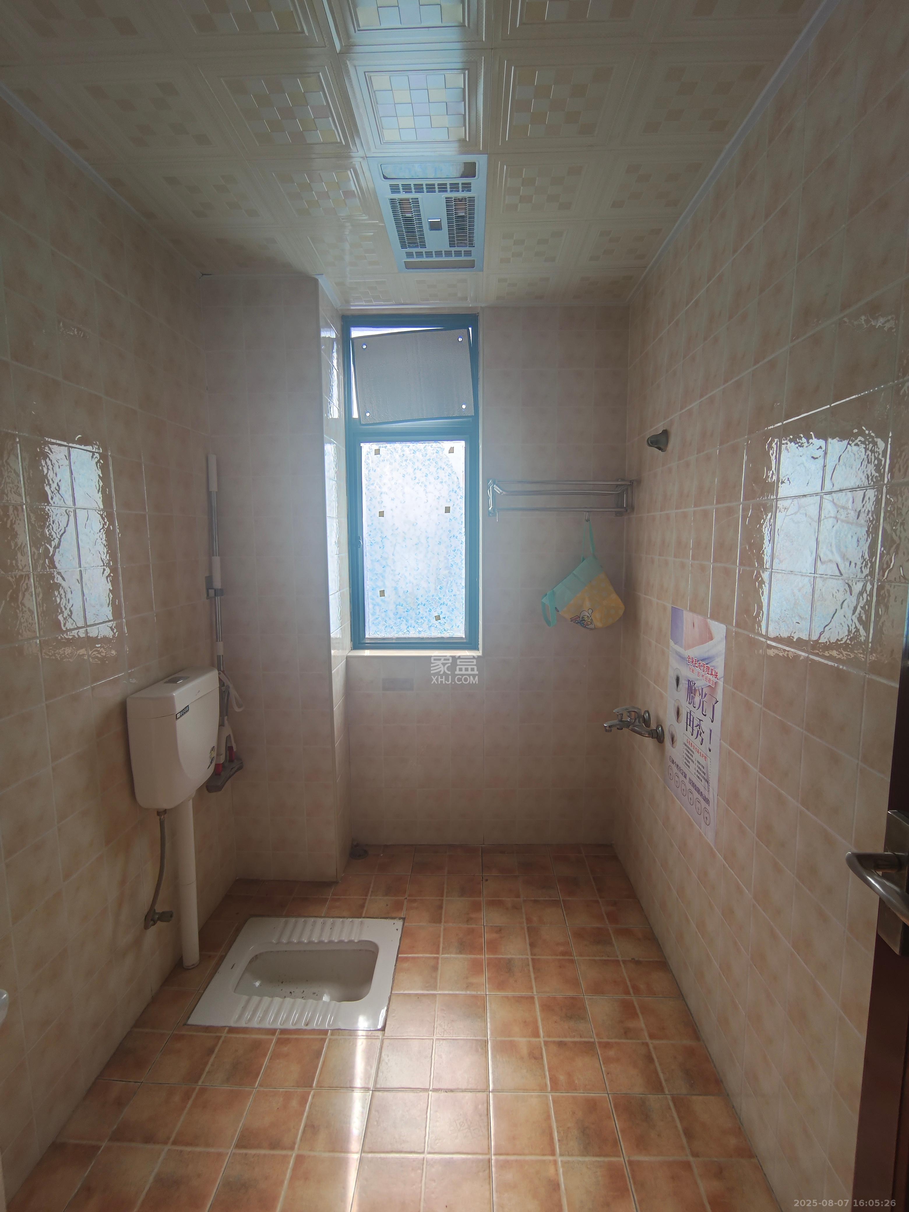 联诚国际城 3室2厅2卫 1500.0元/月 联诚国际城 3室2厅2卫 1500.0元/月室内图