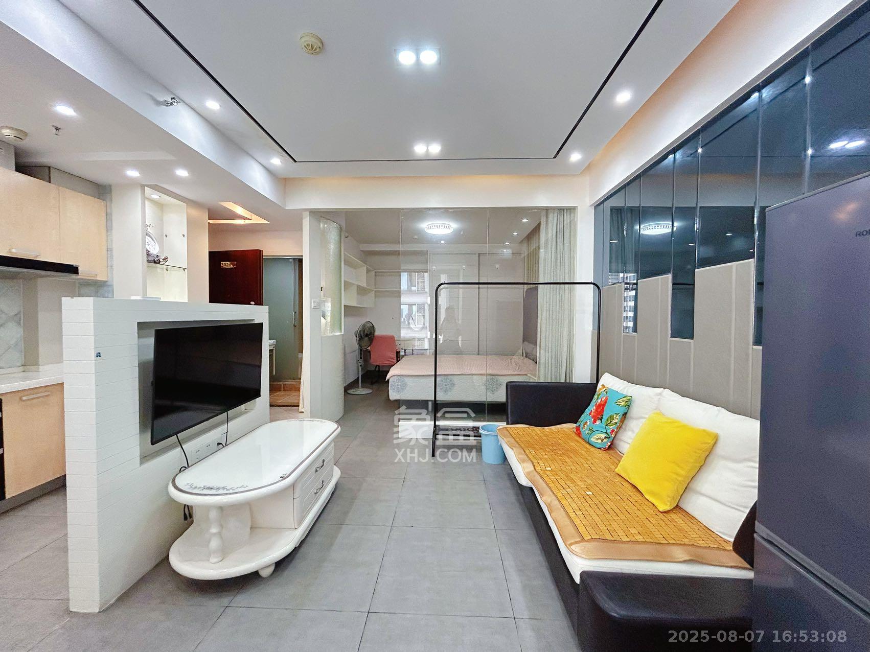 北辰三角洲E3区  1室1厅1卫    2000.0元/月 北辰三角洲E3区  1室1厅1卫    2000.0元/月