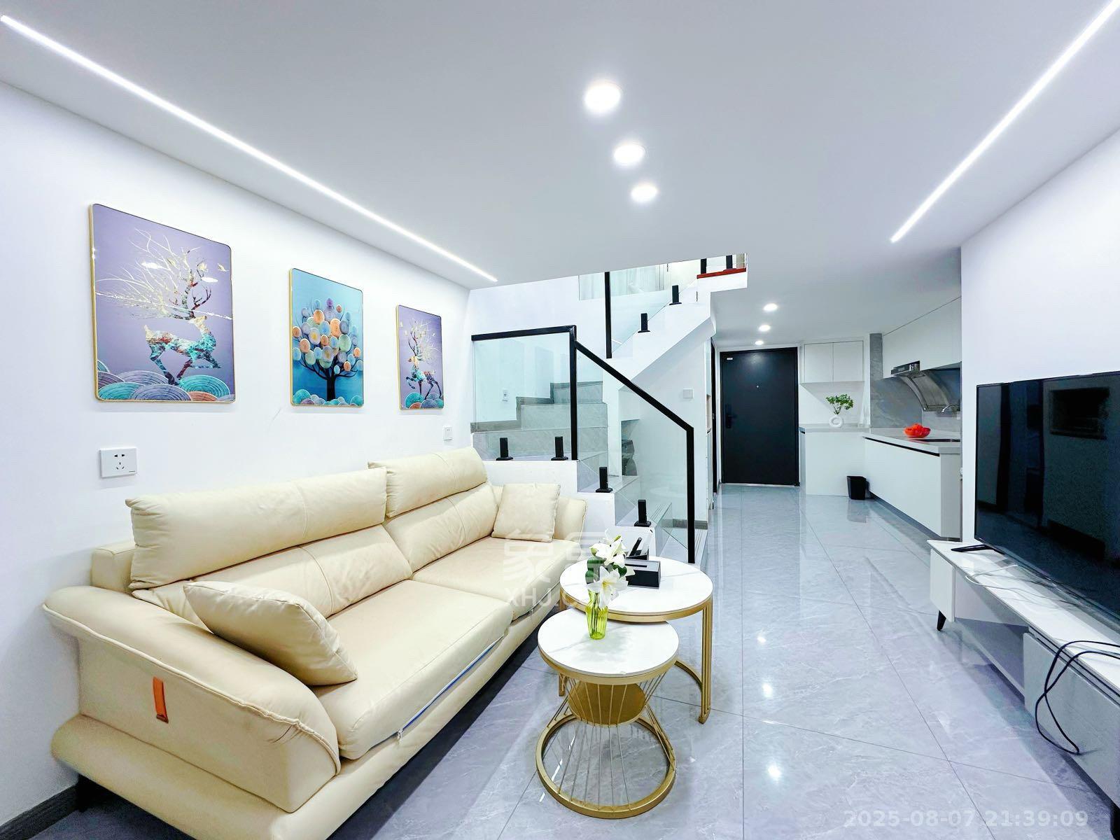 敬天广场 2室1厅1卫 3200.0元/月 敬天广场 2室1厅1卫 3200.0元/月室内图