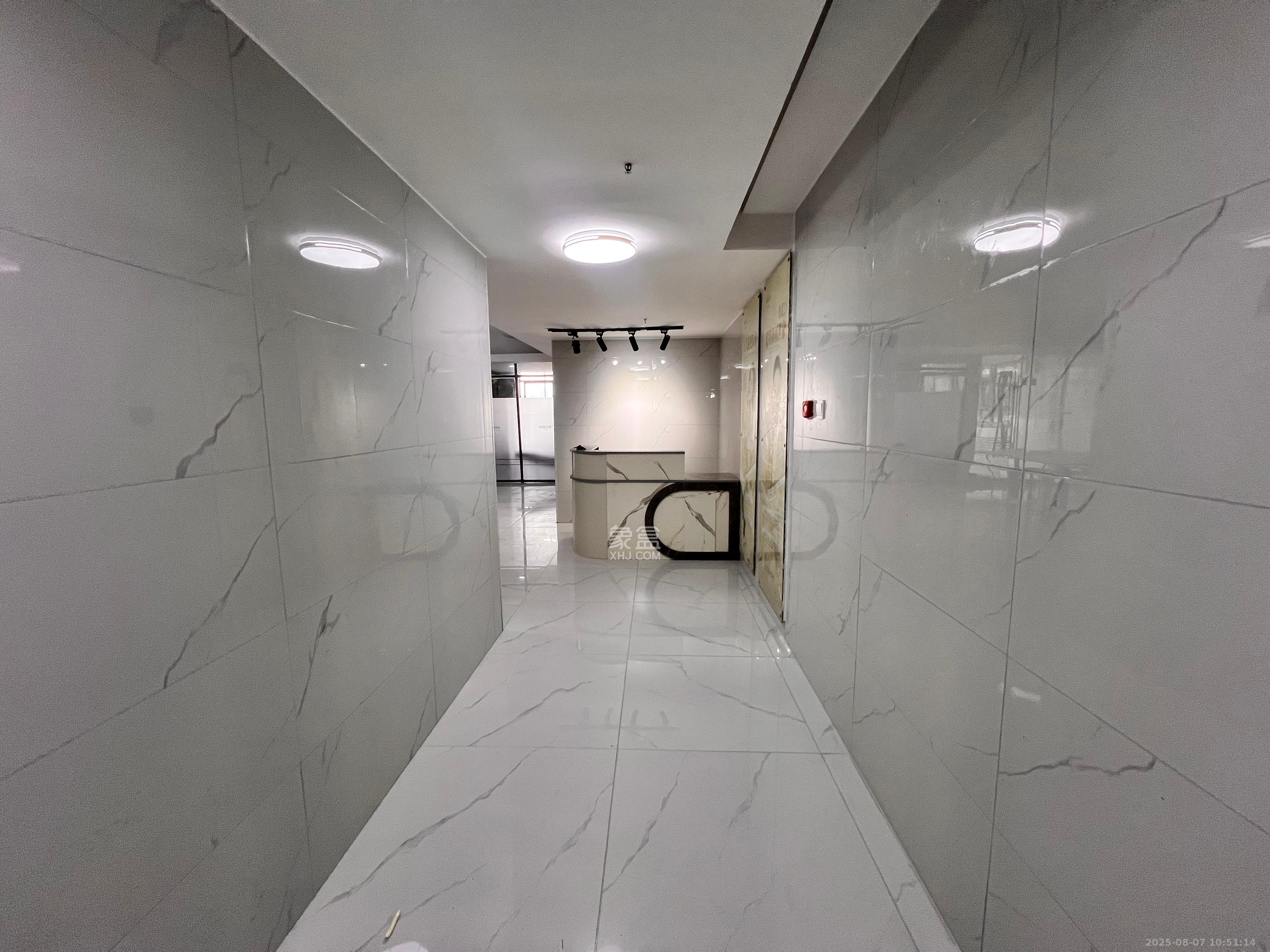 上河国际A座 5室1厅1卫 24000.0元/月 上河国际A座 5室1厅1卫 24000.0元/月室内图