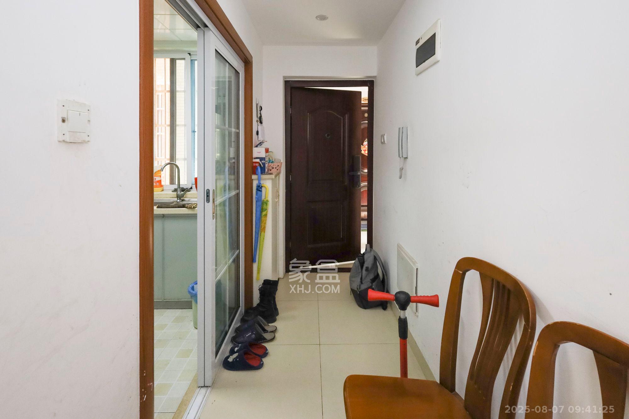 谷山庭院二期 3室1厅1卫 2200.0元/月 谷山庭院二期 3室1厅1卫 2200.0元/月室内图