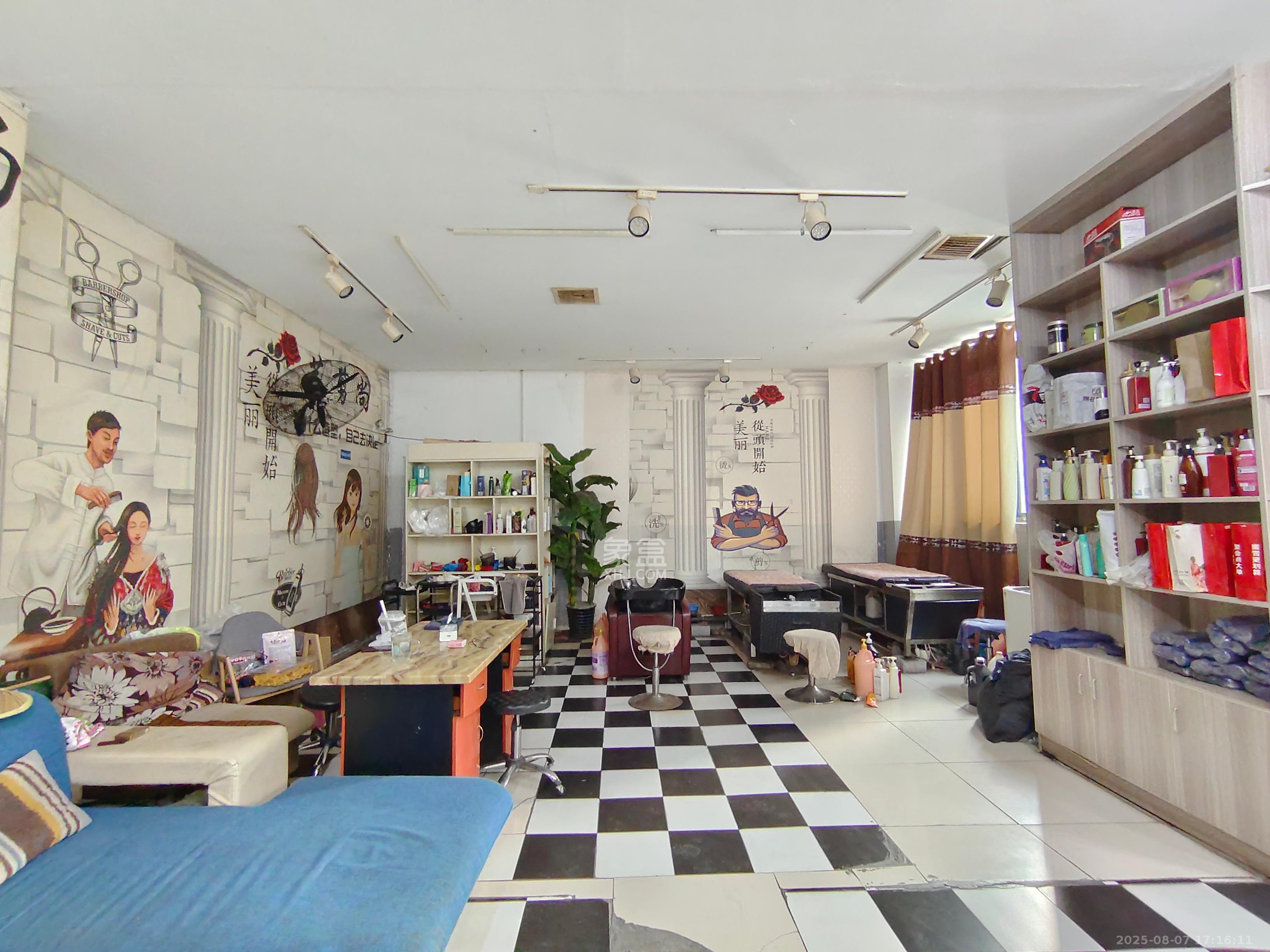 中房F联邦   113.0㎡      4500.0元/月室内图