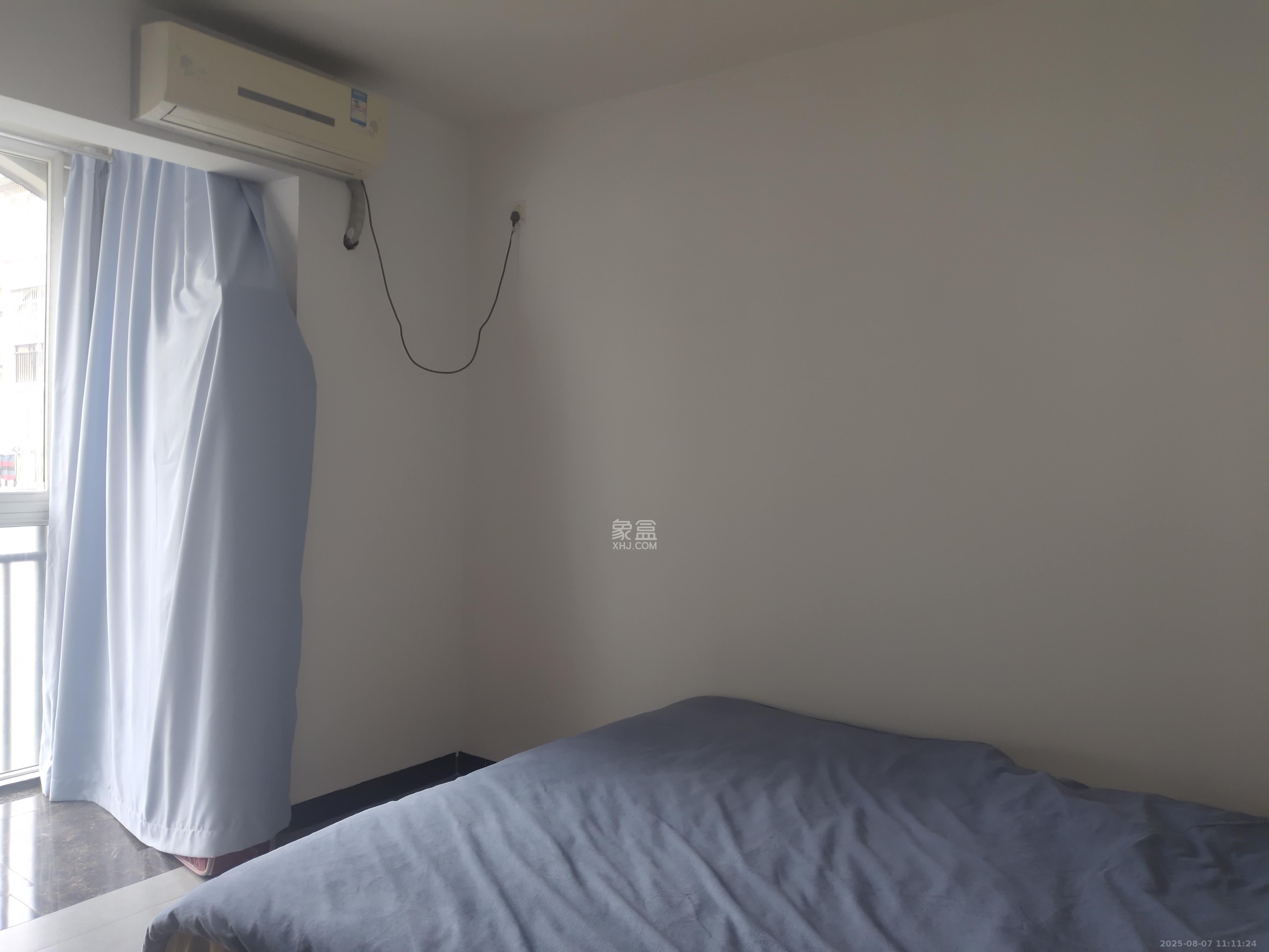 嘉盛华庭(一期、二期、三期) 2室2厅1卫 3000.0元/月 嘉盛华庭(一期、二期、三期) 2室2厅1卫 3000.0元/月室内图