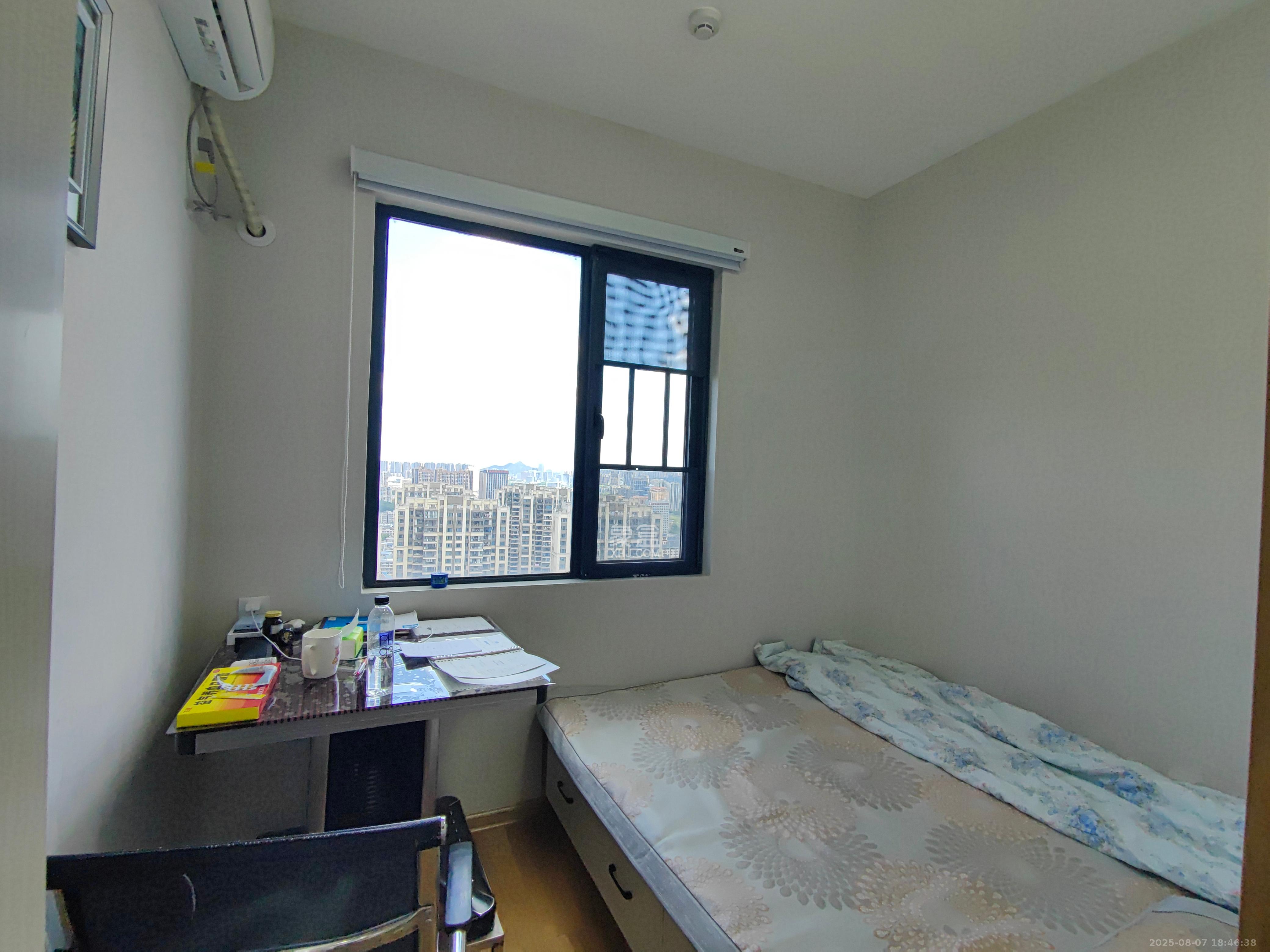 中建梅溪湖中心  3室2厅2卫   3600.00元/月室内图