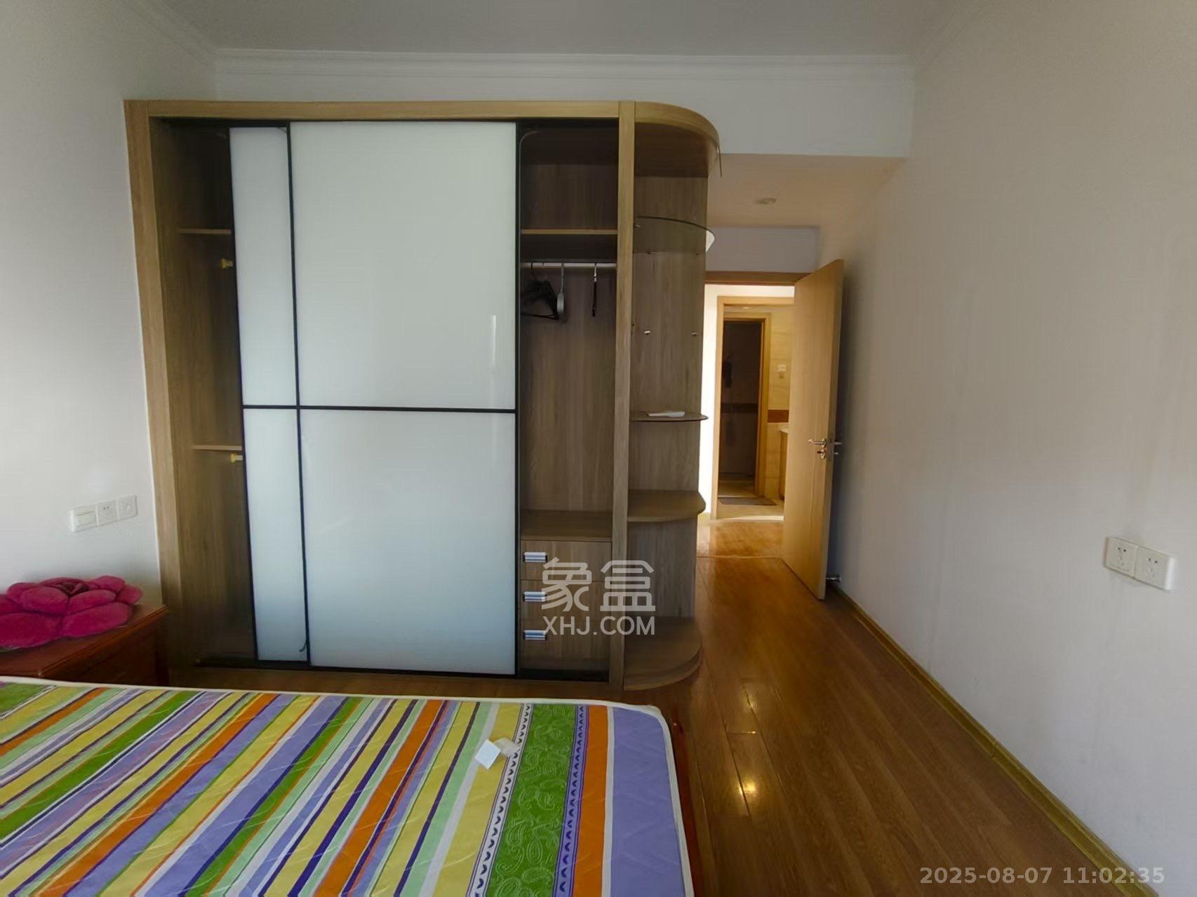 江山帝景哈佛 3室2厅1卫 1800.0元/月 江山帝景哈佛 3室2厅1卫 1800.0元/月室内图