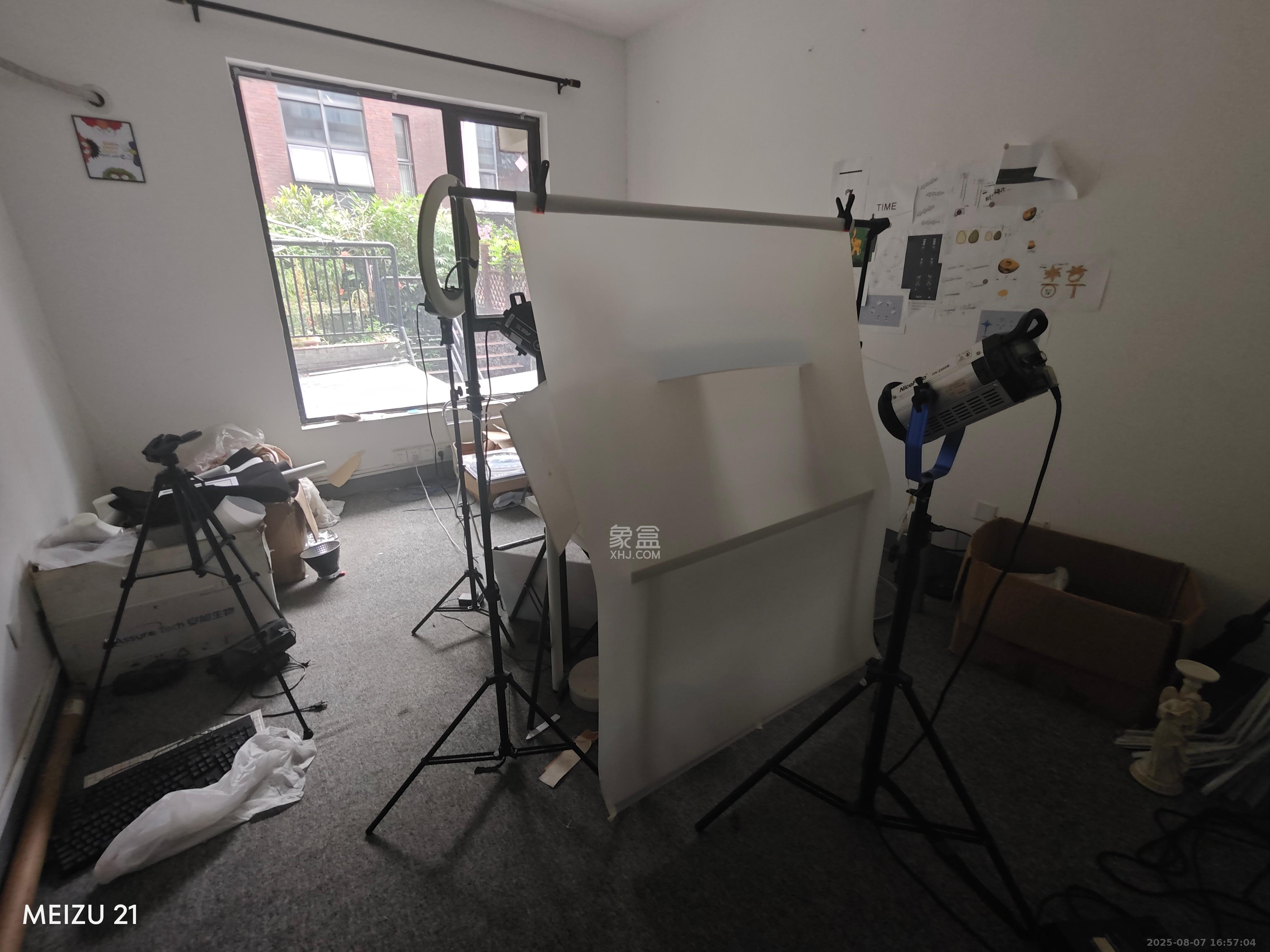 万科城 5室2厅2卫 6000.0元/月 万科城 5室2厅2卫 6000.0元/月室内图