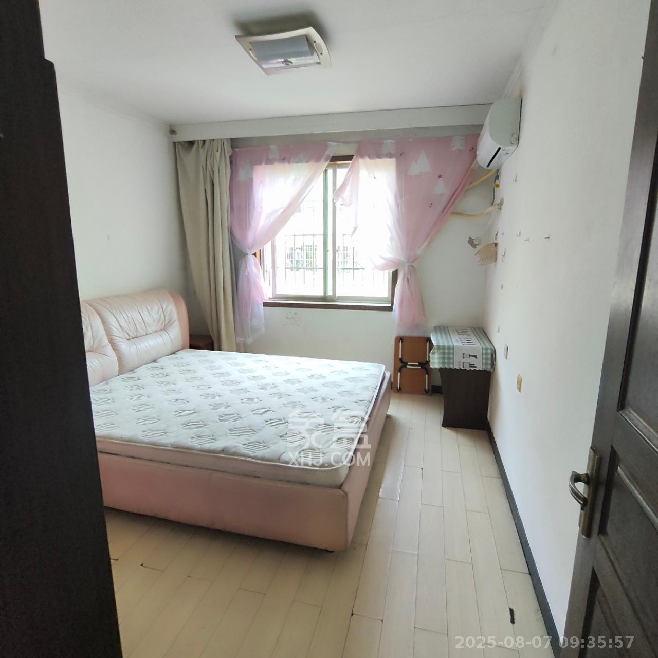 中南汽车世界 2室2厅1卫 1000.0元/月 中南汽车世界 2室2厅1卫 1000.0元/月室内图