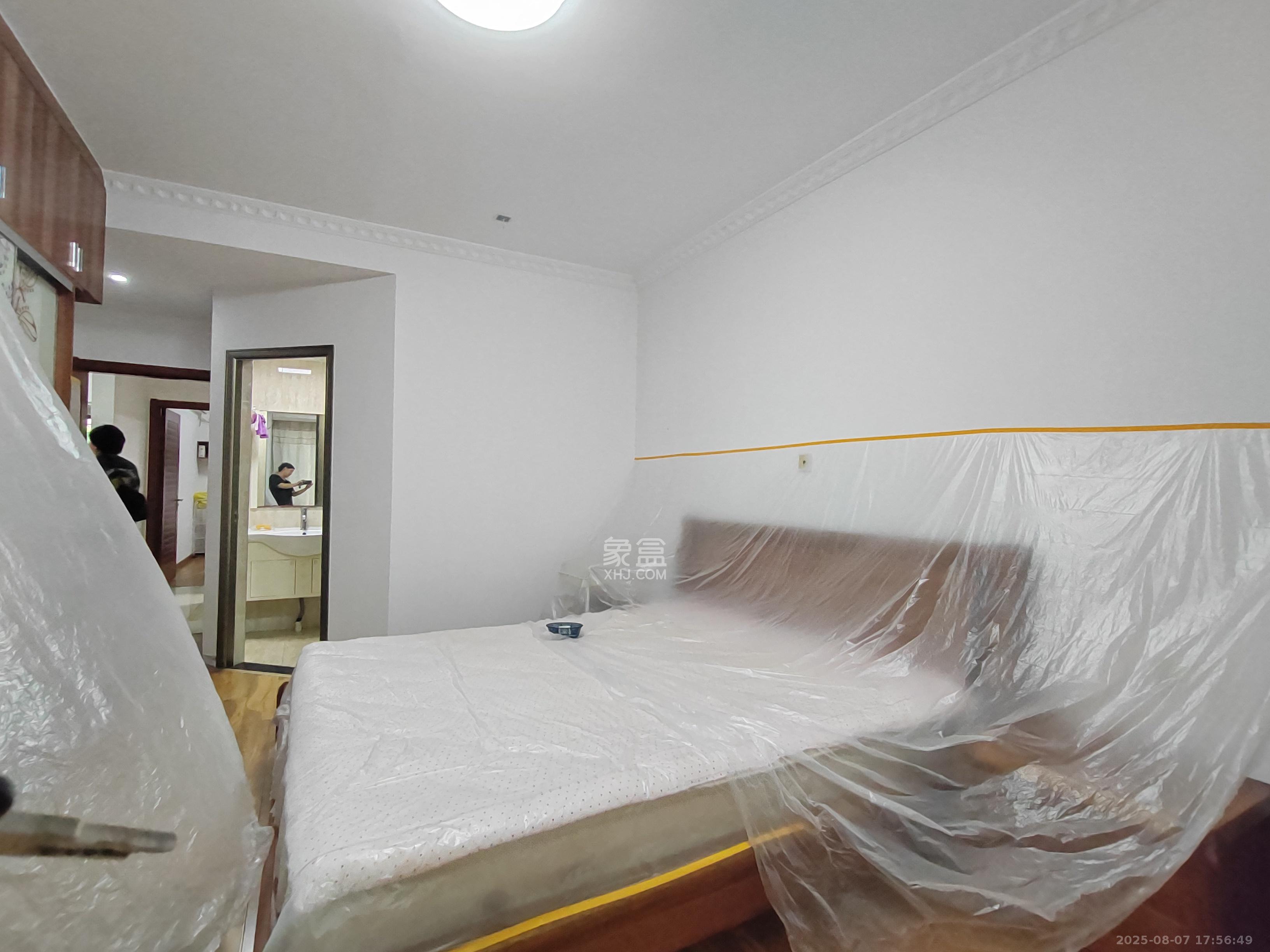 三一街区 3室2厅2卫 1800.0元/月 三一街区 3室2厅2卫 1800.0元/月室内图