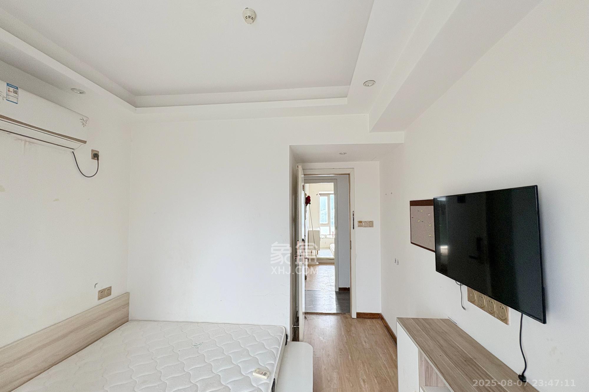 潮宗御苑 4室2厅2卫 280.0万 潮宗御苑 4室2厅2卫 280.0万其他