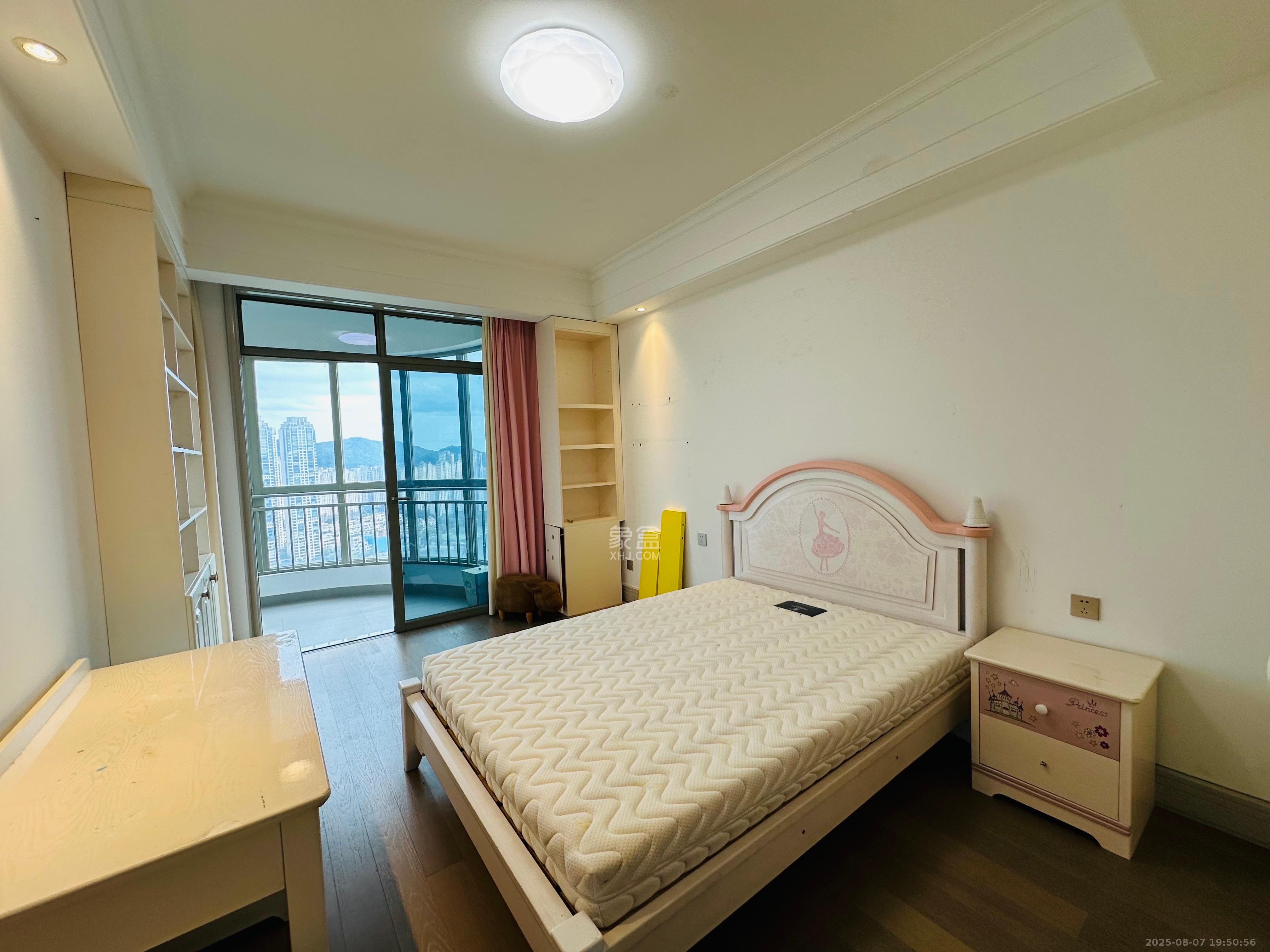 梅溪湖金茂府(金茂广场)(金茂览秀城) 5室2厅3卫 15000.0元/月 梅溪湖金茂府(金茂广场)(金茂览秀城) 5室2厅3卫 15000.0元/月室内图