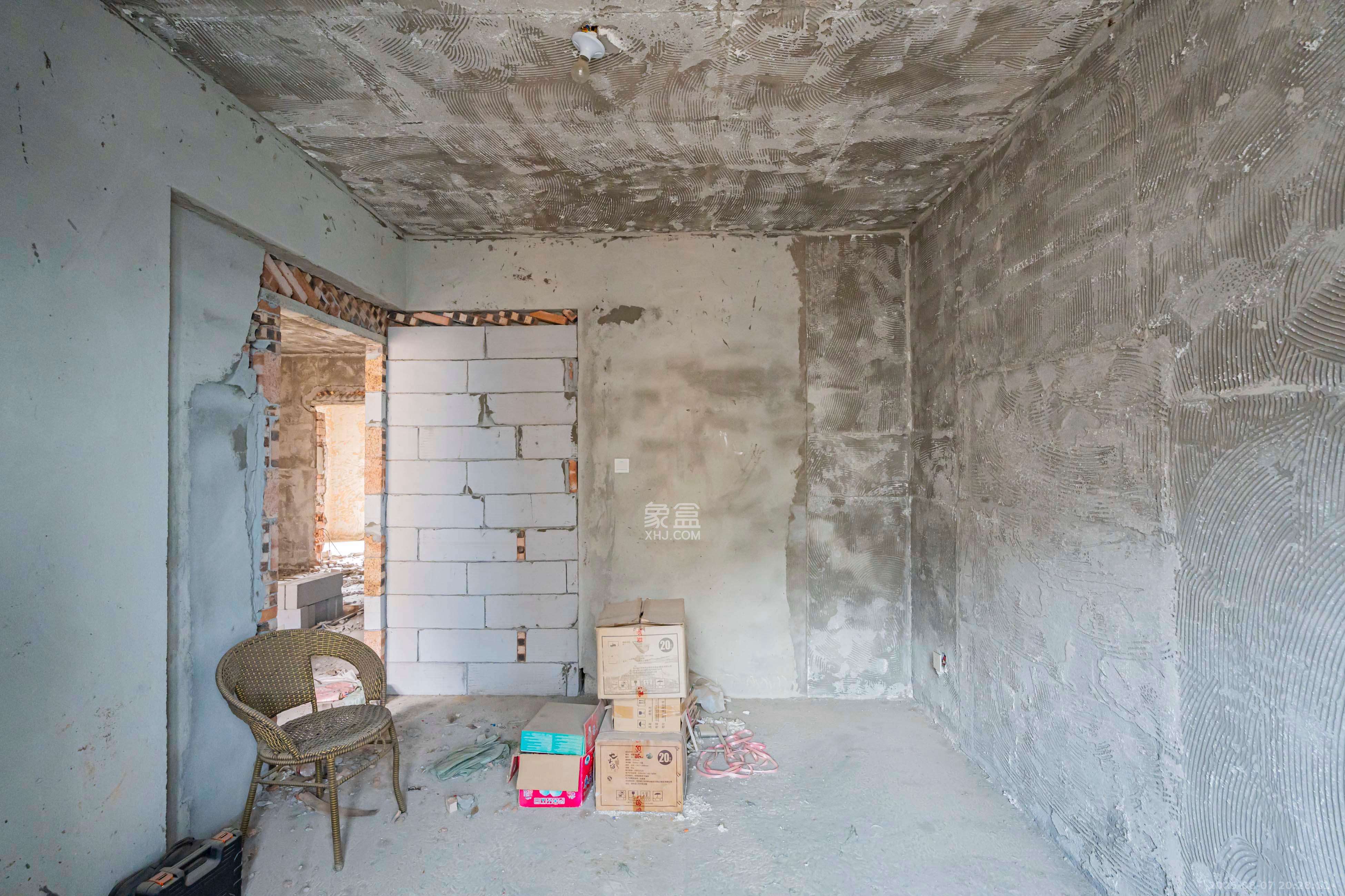 上园商住小区  3室2厅1卫    96.8万卧室