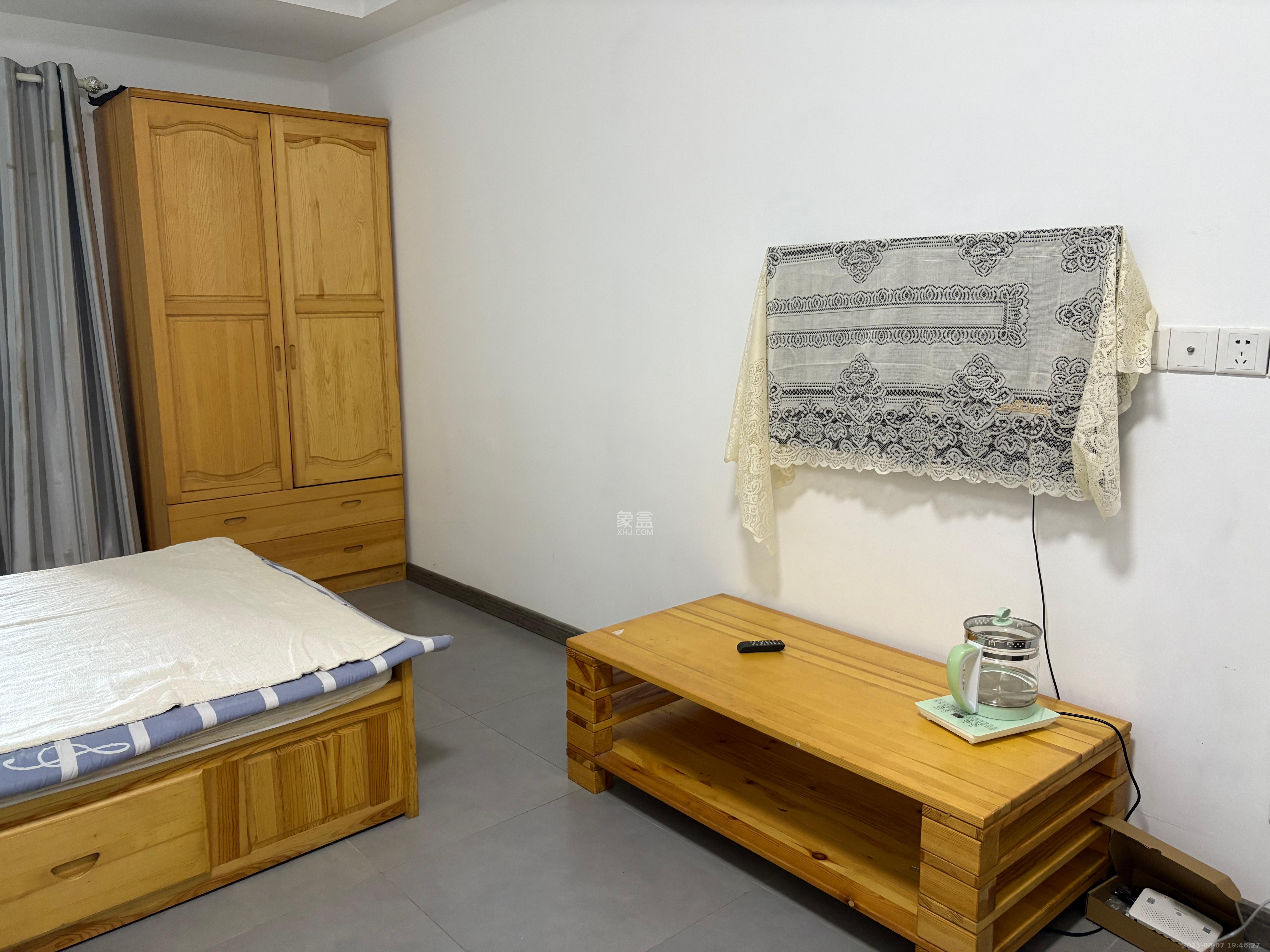 长盛上东区 1室1厅1卫 1500.0元/月 长盛上东区 1室1厅1卫 1500.0元/月室内图