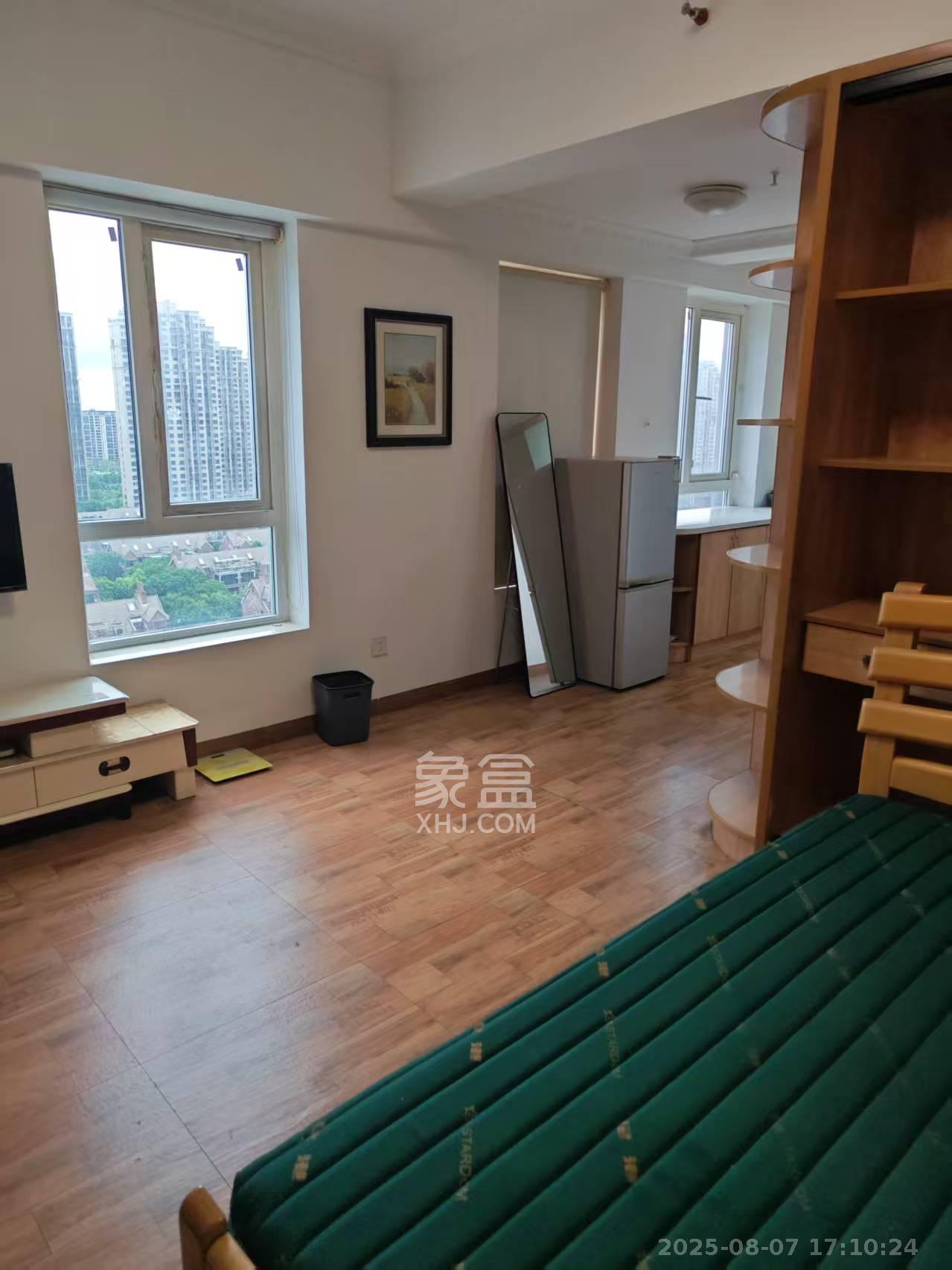 MOMA当代广场 1室1厅1卫 1300.0元/月 MOMA当代广场 1室1厅1卫 1300.0元/月室内图