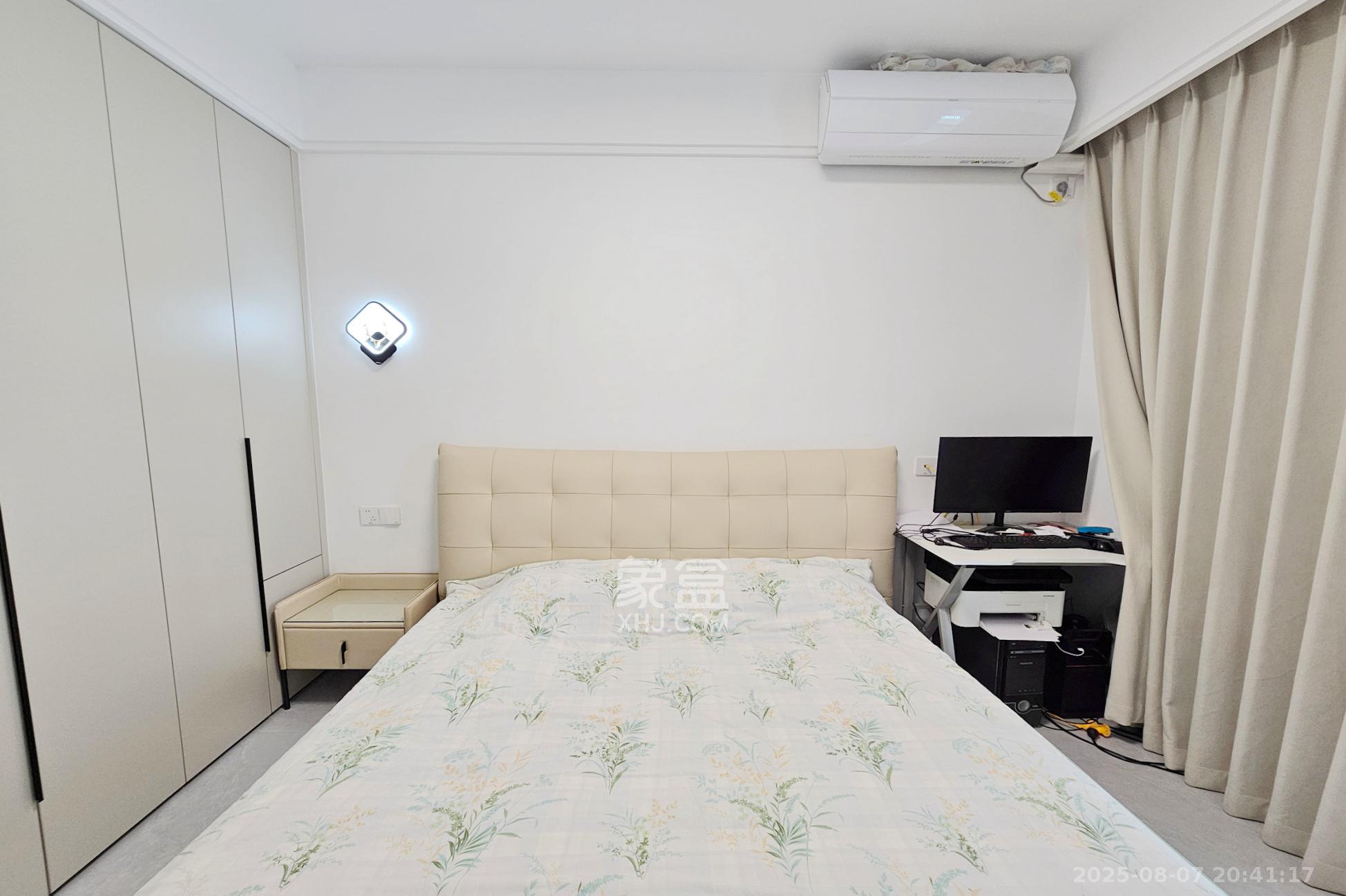 润和星河玥 4室2厅2卫 170.0万 润和星河玥 4室2厅2卫 170.0万卧室