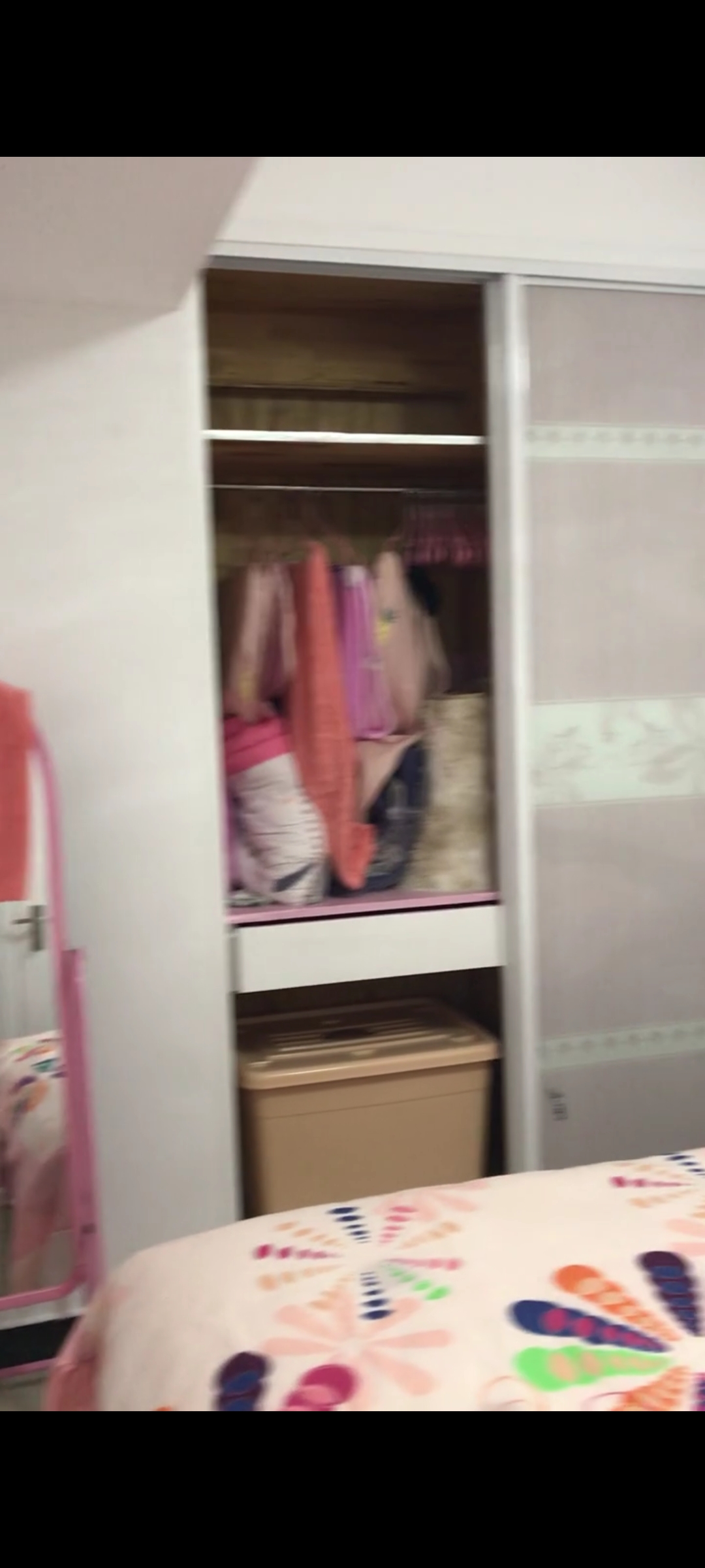 东方豪苑  1室1厅1卫    1000.0元/月