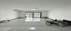 坡博家园三区  3室2厅1卫   2400.00元/月