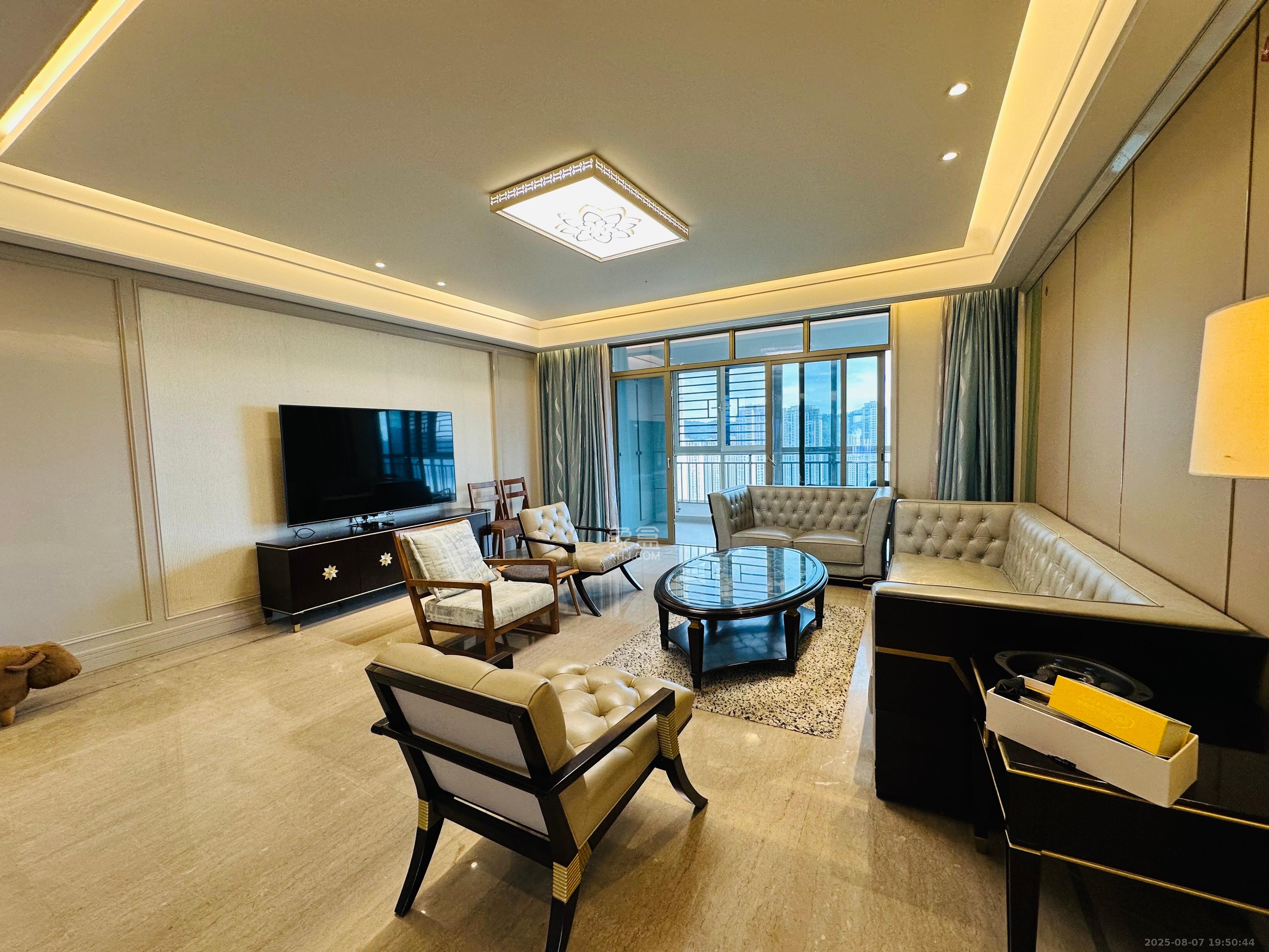 梅溪湖金茂府(金茂广场)(金茂览秀城) 5室2厅3卫 15000.0元/月 梅溪湖金茂府(金茂广场)(金茂览秀城) 5室2厅3卫 15000.0元/月室内图