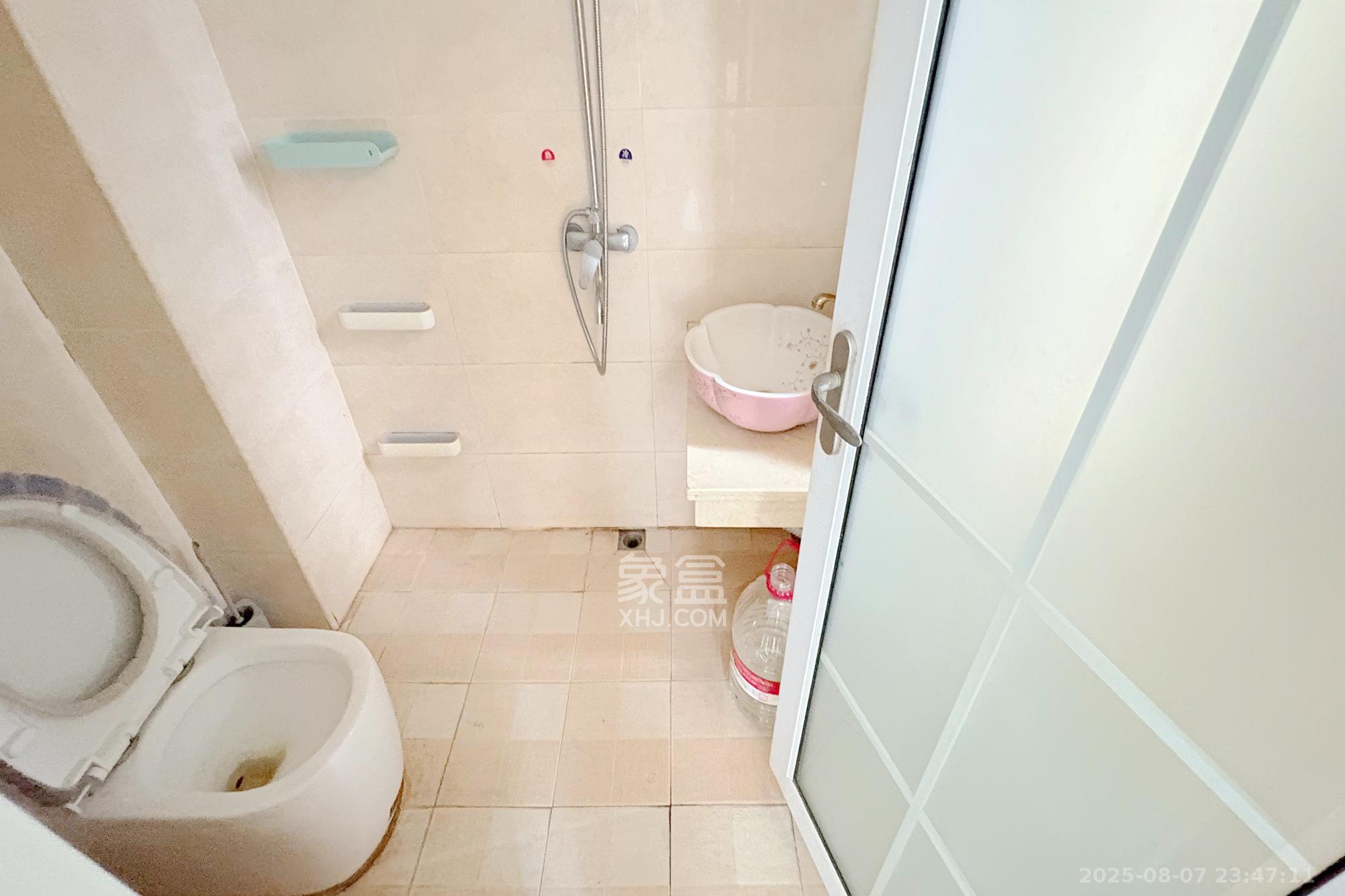 潮宗御苑 4室2厅2卫 280.0万 潮宗御苑 4室2厅2卫 280.0万其他