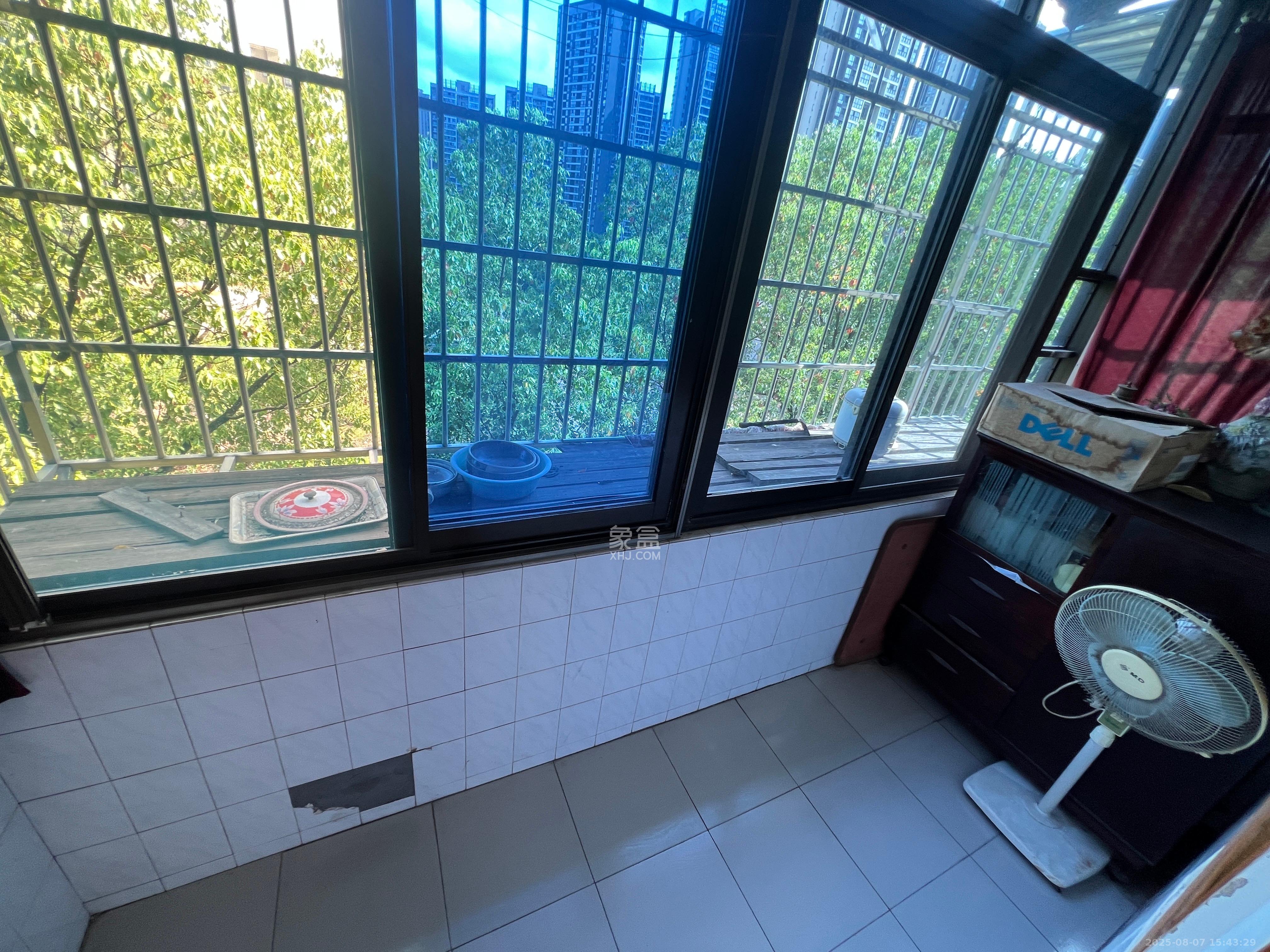 鼓风机械厂宿舍 2室1厅1卫 1200.0元/月 鼓风机械厂宿舍 2室1厅1卫 1200.0元/月室内图