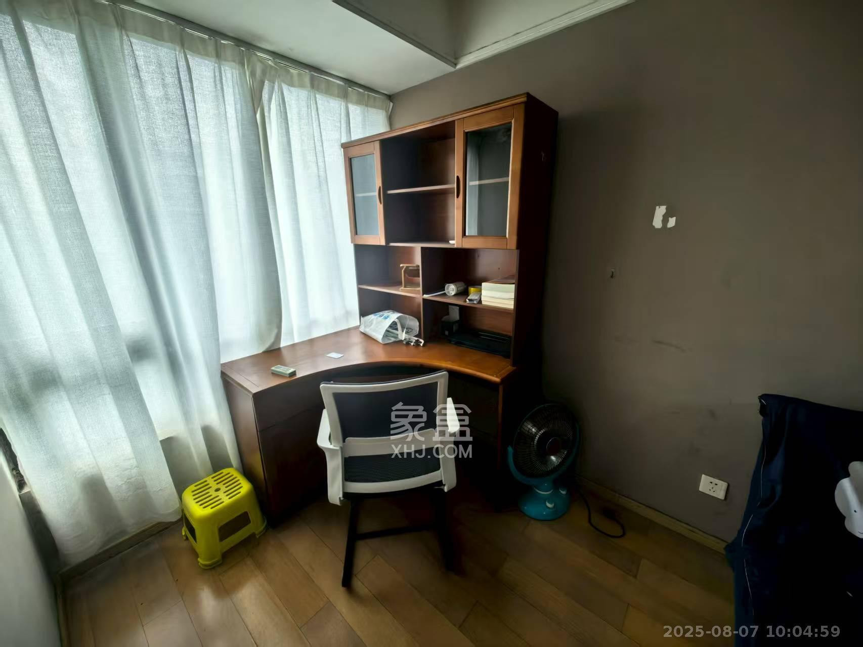 万科金色家园 1室1厅1卫 1400.0元/月 万科金色家园 1室1厅1卫 1400.0元/月室内图