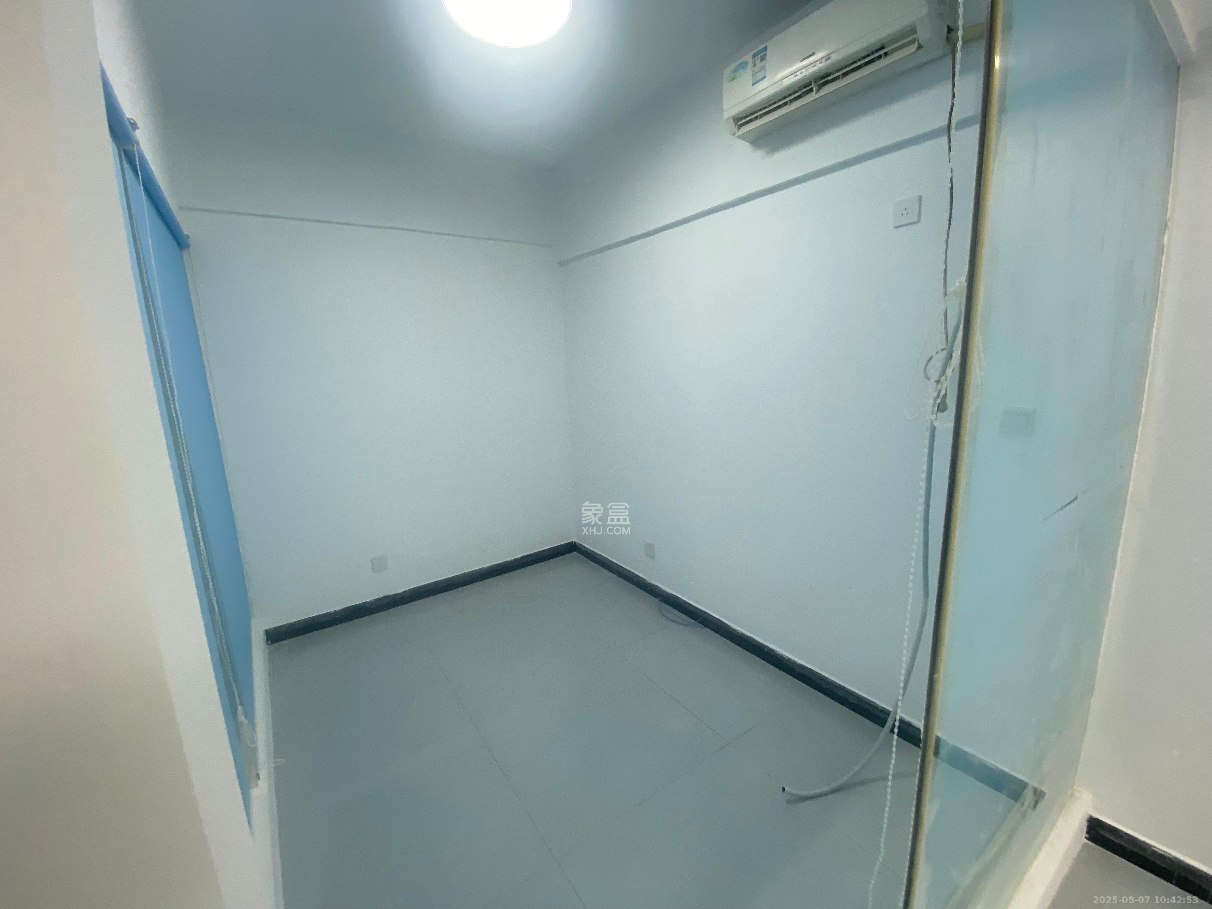 华翼府   110.0㎡      3200.0元/月室内图