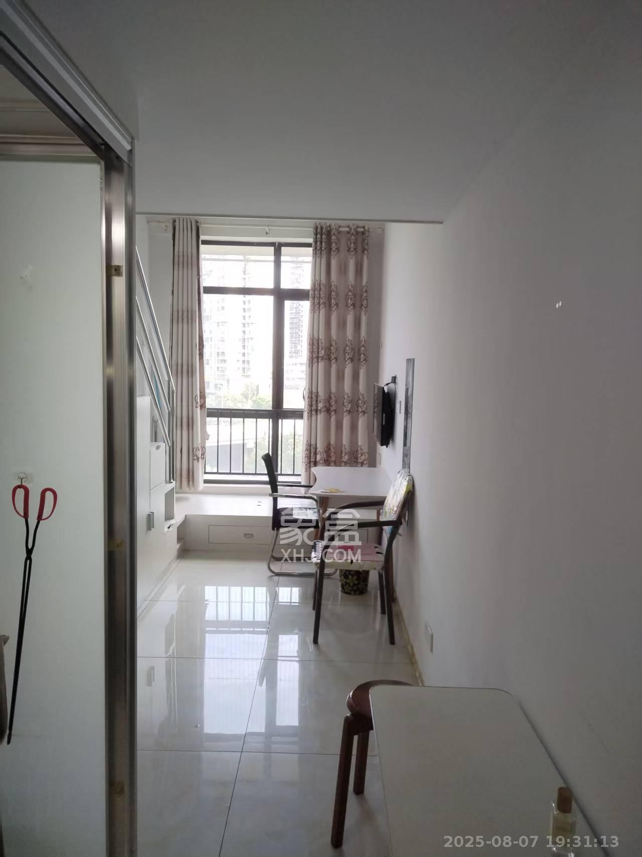 叠彩兰亭 1室1厅1卫 1100.0元/月 叠彩兰亭 1室1厅1卫 1100.0元/月室内图