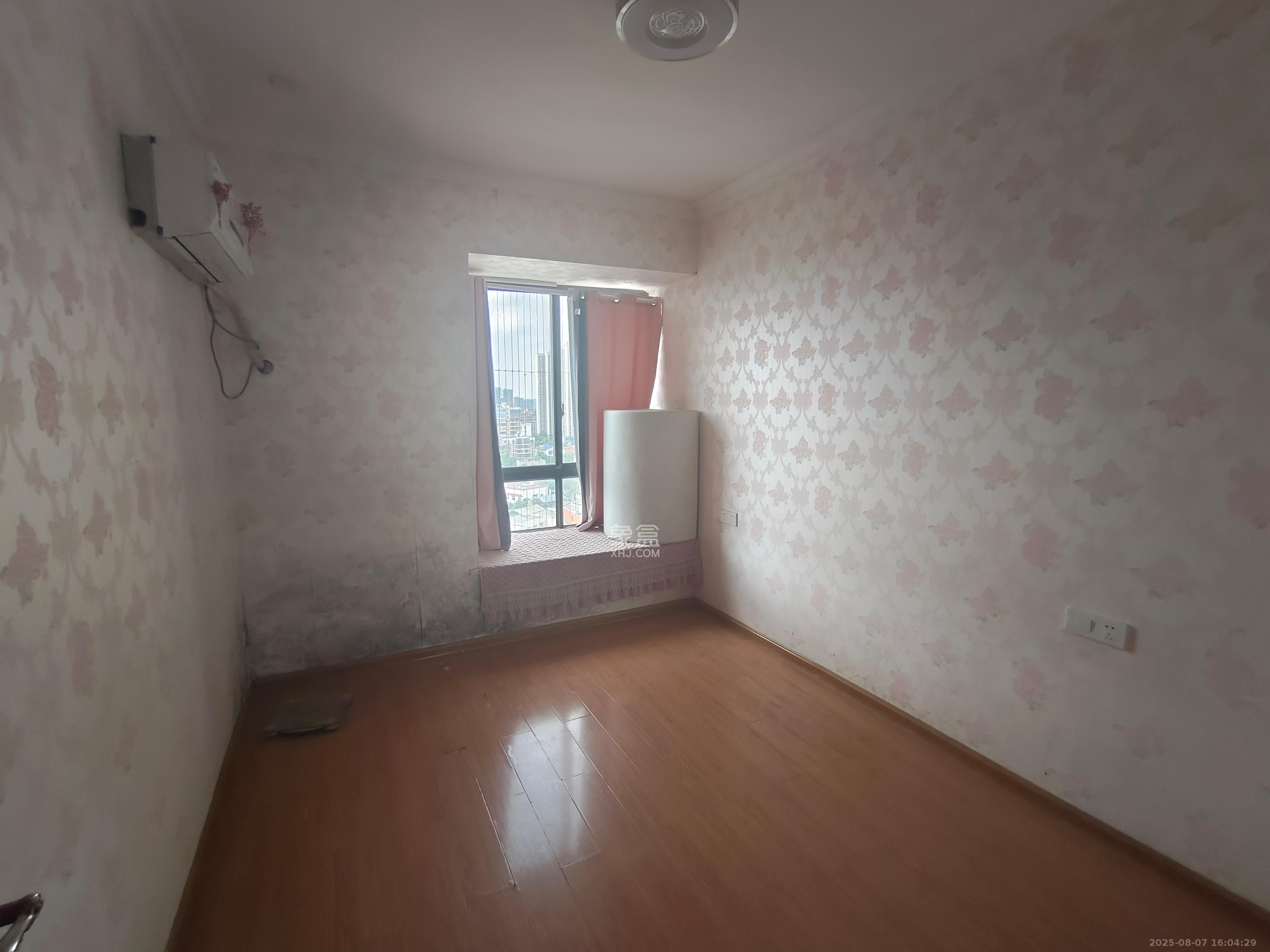 联诚国际城 3室2厅2卫 1500.0元/月 联诚国际城 3室2厅2卫 1500.0元/月室内图