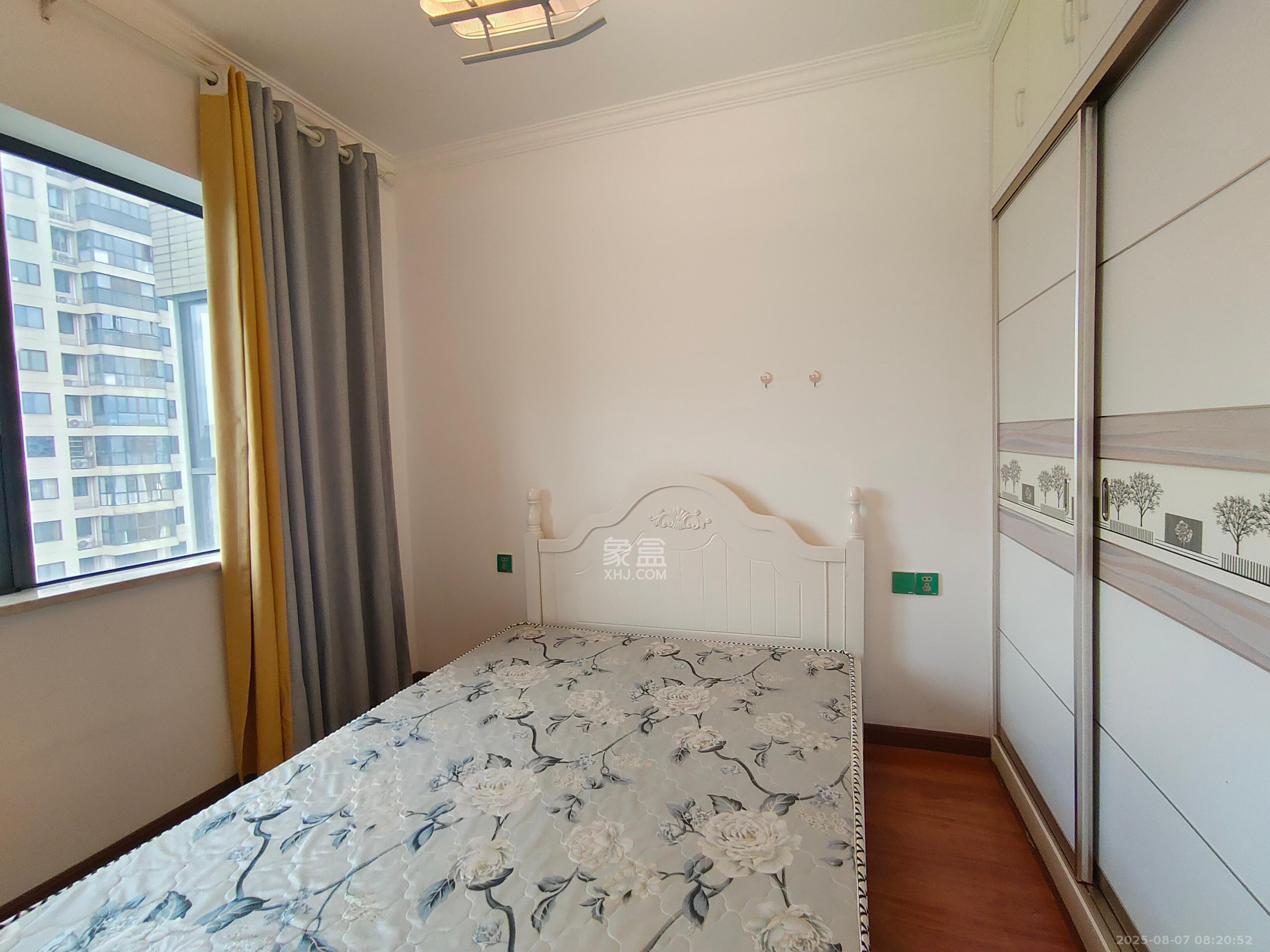 丽水熙园 3室2厅1卫 2500.0元/月 丽水熙园 3室2厅1卫 2500.0元/月室内图