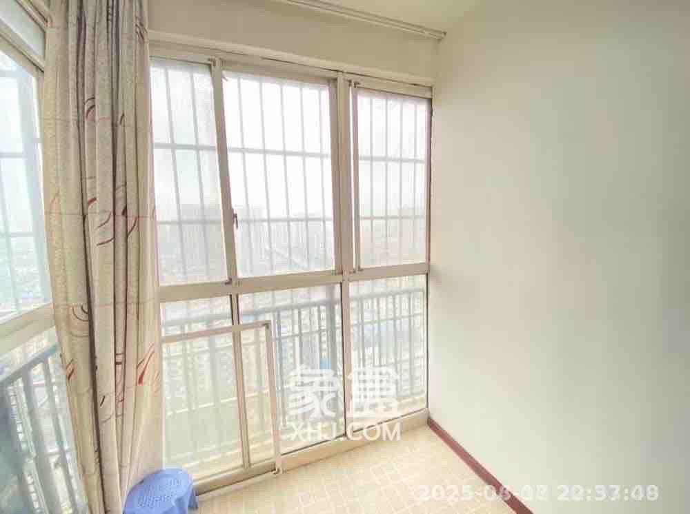 星典时代 1室0厅0卫 720.0元/月 星典时代 1室0厅0卫 720.0元/月室内图