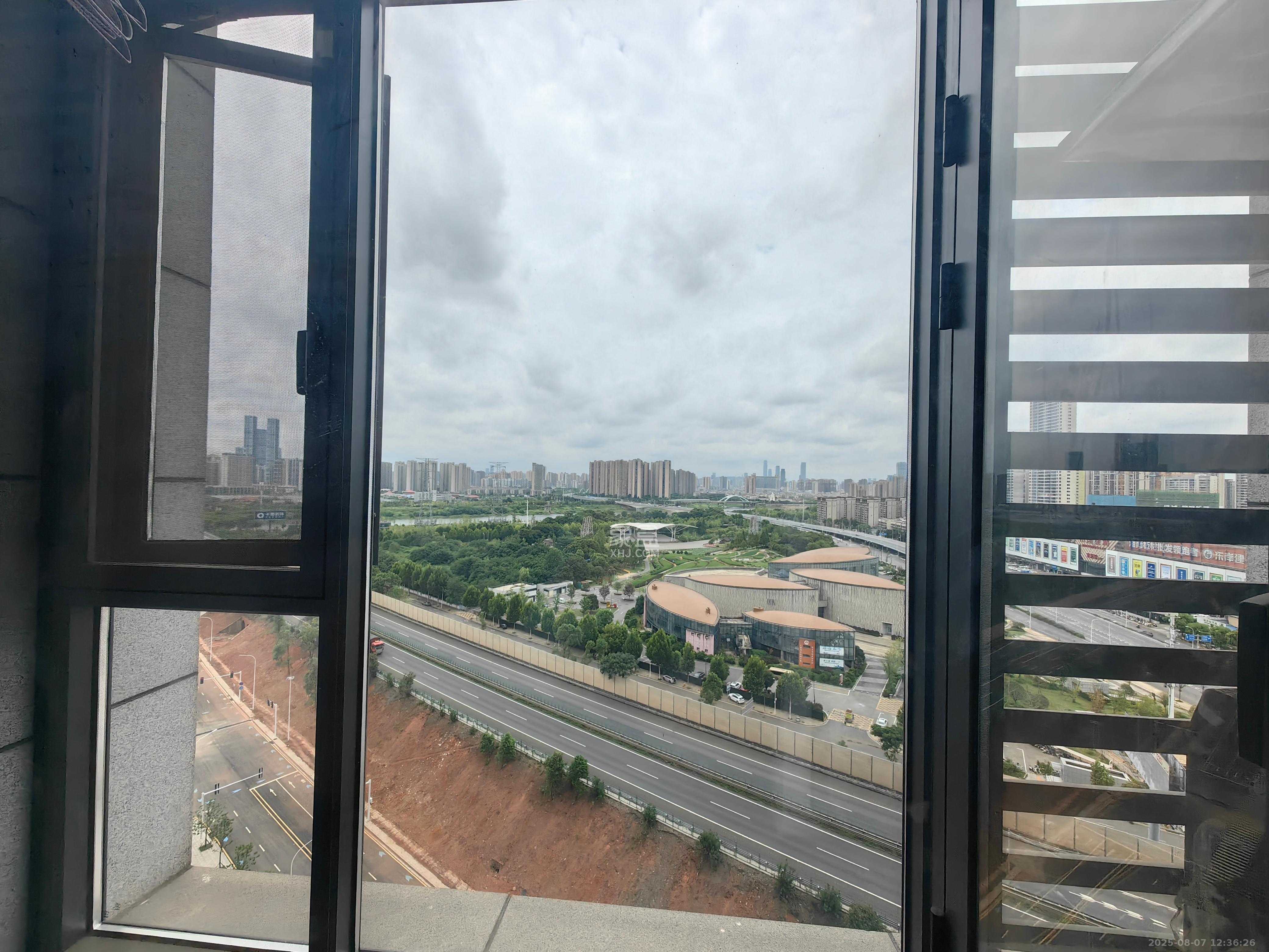 旺德府万象时代 2室1厅1卫 2800.0元/月 旺德府万象时代 2室1厅1卫 2800.0元/月室内图