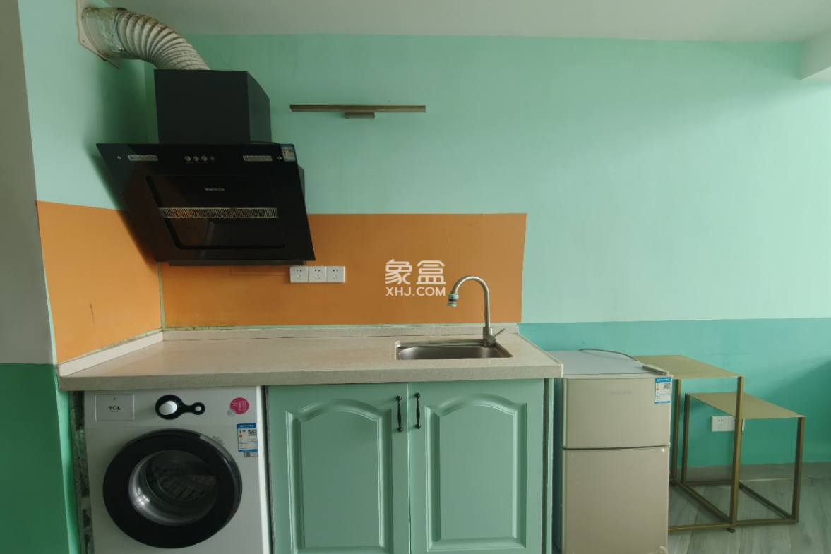 万达广场骏豪仕家(万达公馆) 1室1厅1卫 1800.0元/月 万达广场骏豪仕家(万达公馆) 1室1厅1卫 1800.0元/月室内图