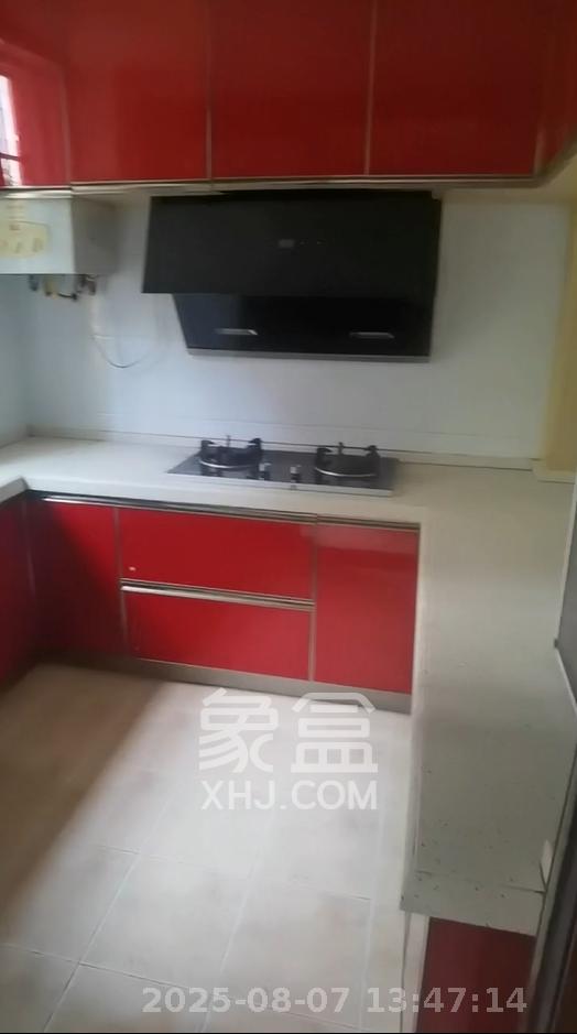 湘府十城(汇财御景湾新寓,汇财国际) 4室2厅2卫 2500.0元/月 湘府十城(汇财御景湾新寓,汇财国际) 4室2厅2卫 2500.0元/月室内图