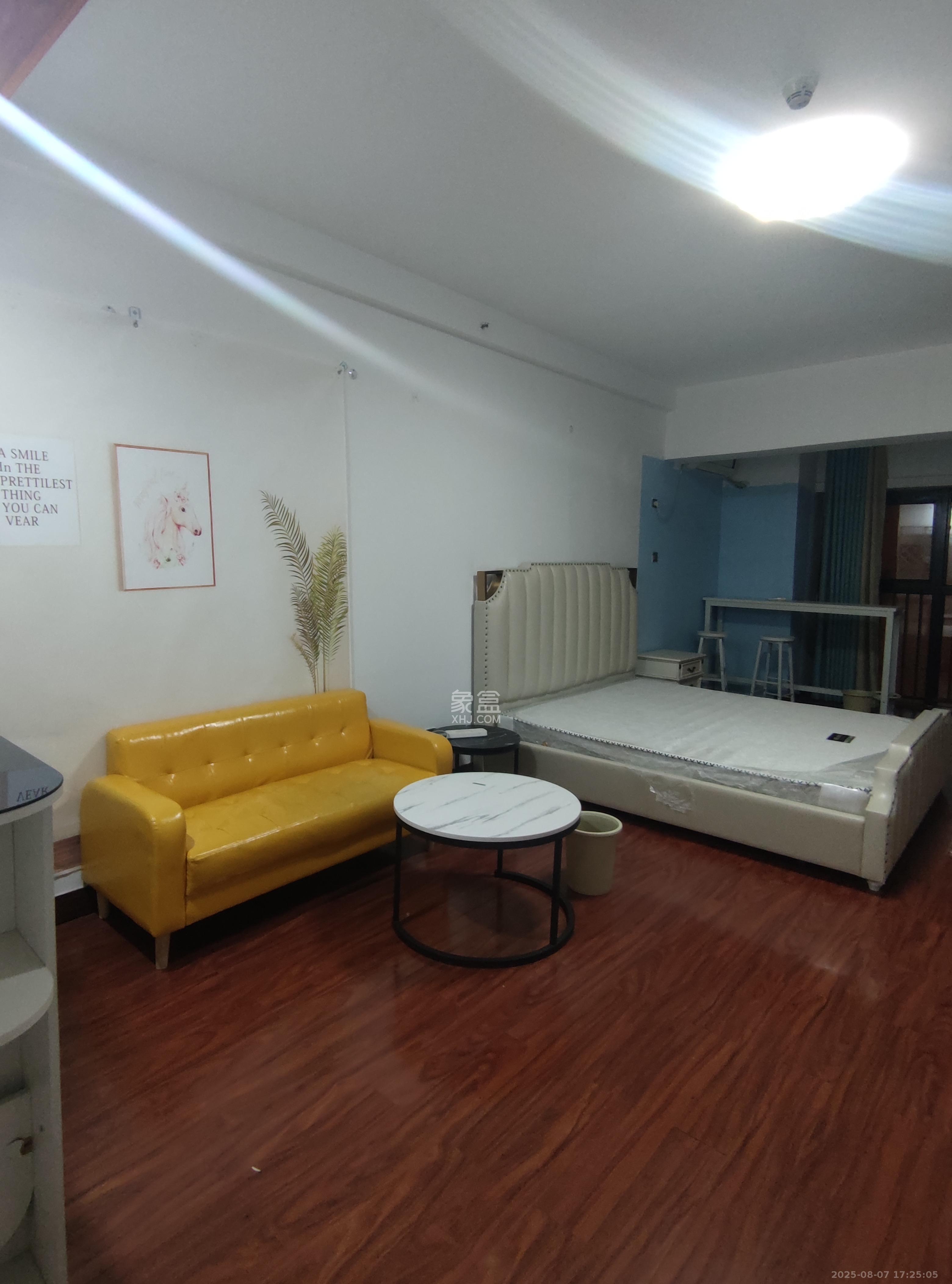 恒大金都(华瑞金都) 1室0厅0卫 1400.0元/月 恒大金都(华瑞金都) 1室0厅0卫 1400.0元/月室内图