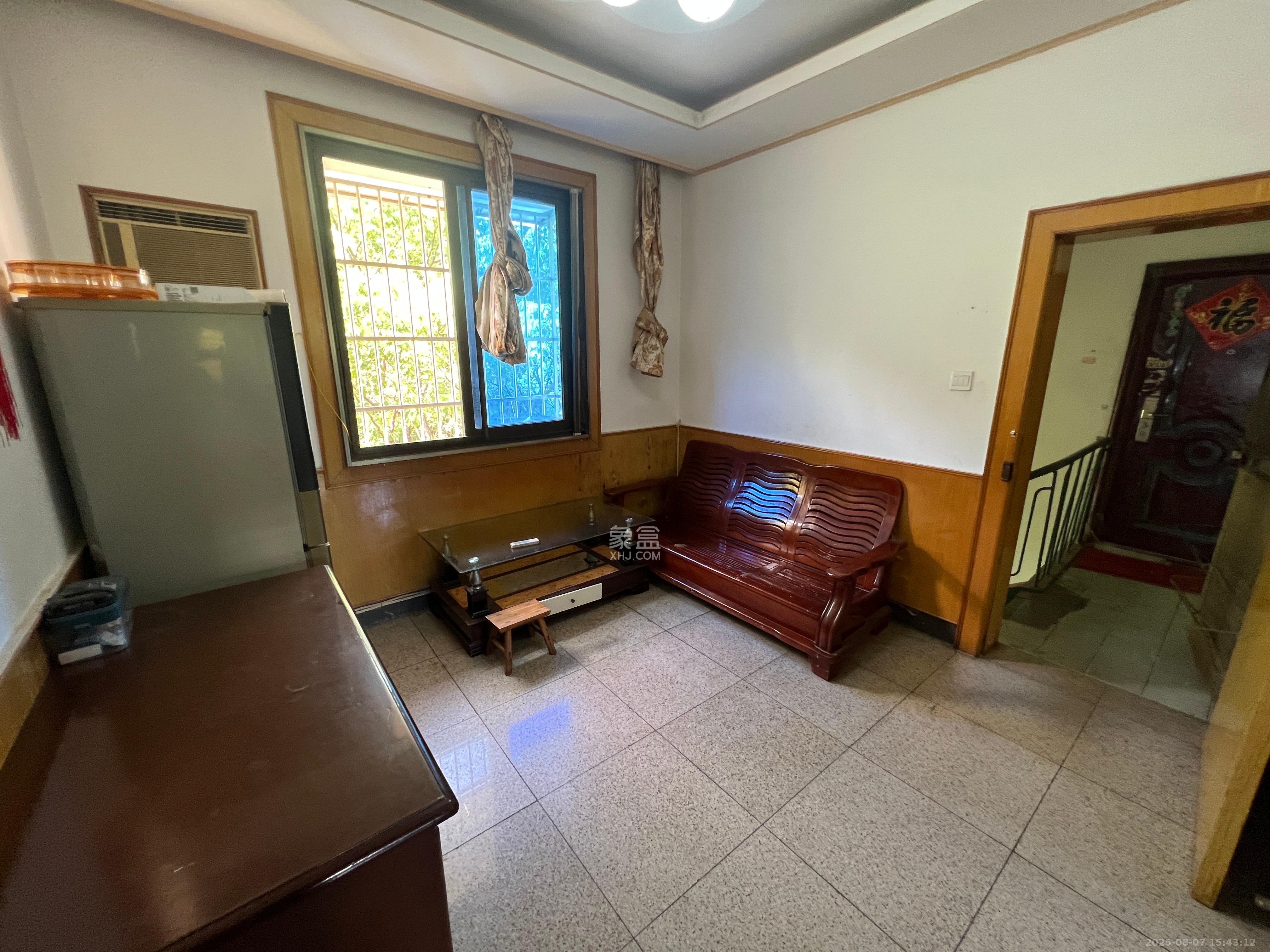 鼓风机械厂宿舍 2室1厅1卫 1200.0元/月 鼓风机械厂宿舍 2室1厅1卫 1200.0元/月室内图