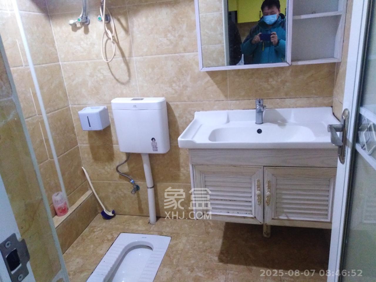 中建芙蓉嘉苑  1室1厅1卫   1500.00元/月室内图