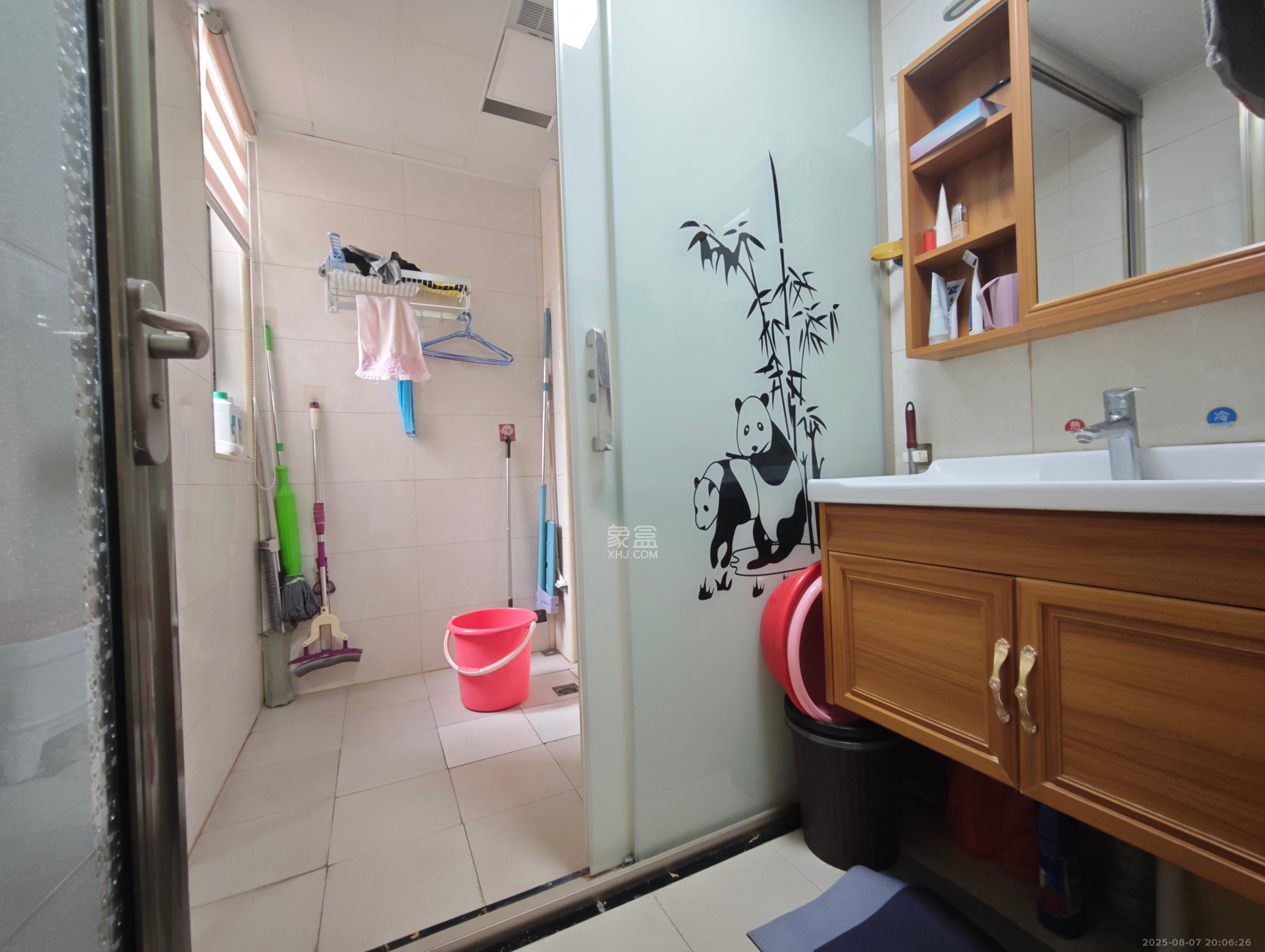 翰林居  2室2厅1卫   34.80万客厅