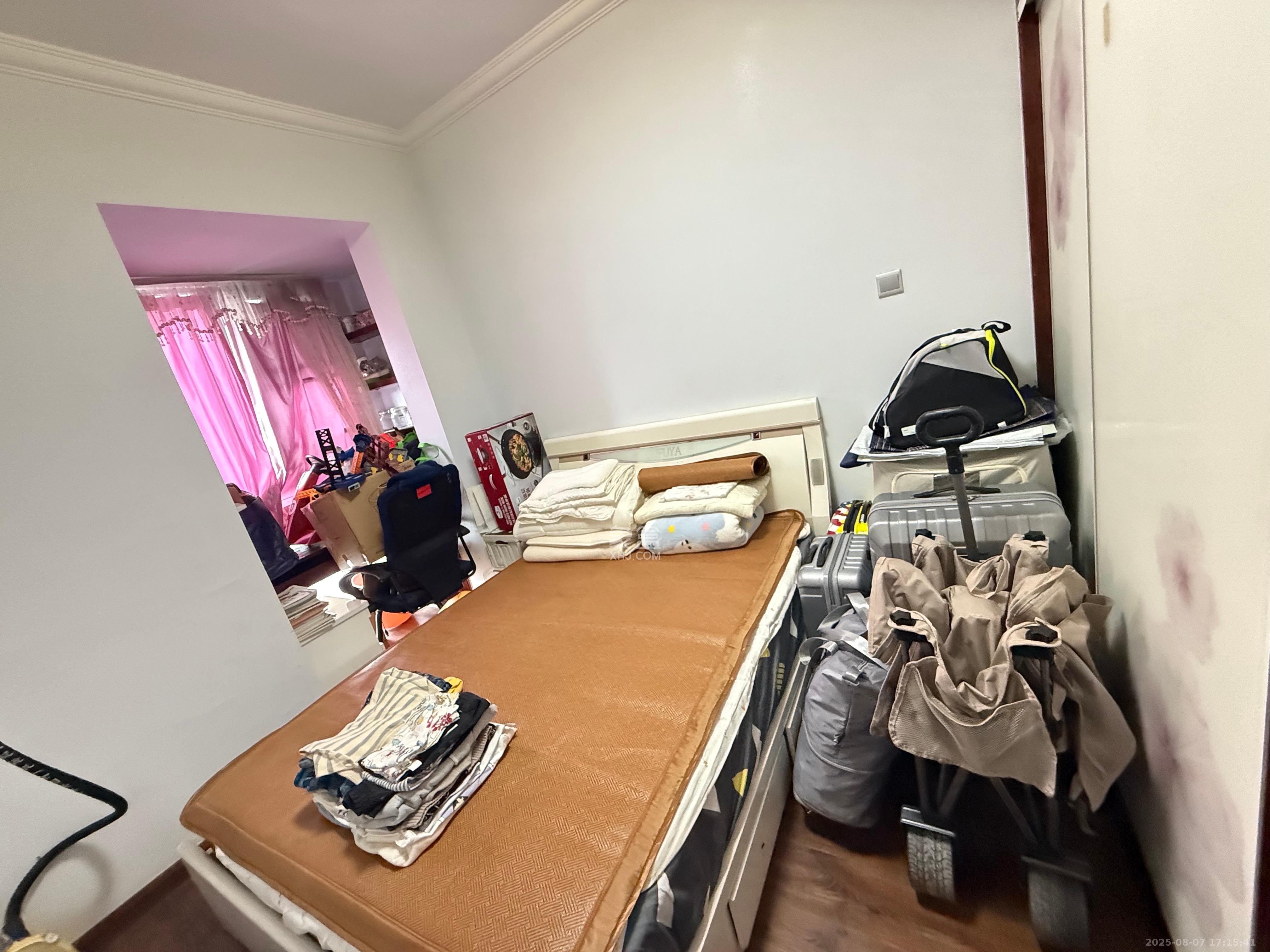 万博汇  3室2厅2卫    4000.0元/月室内图