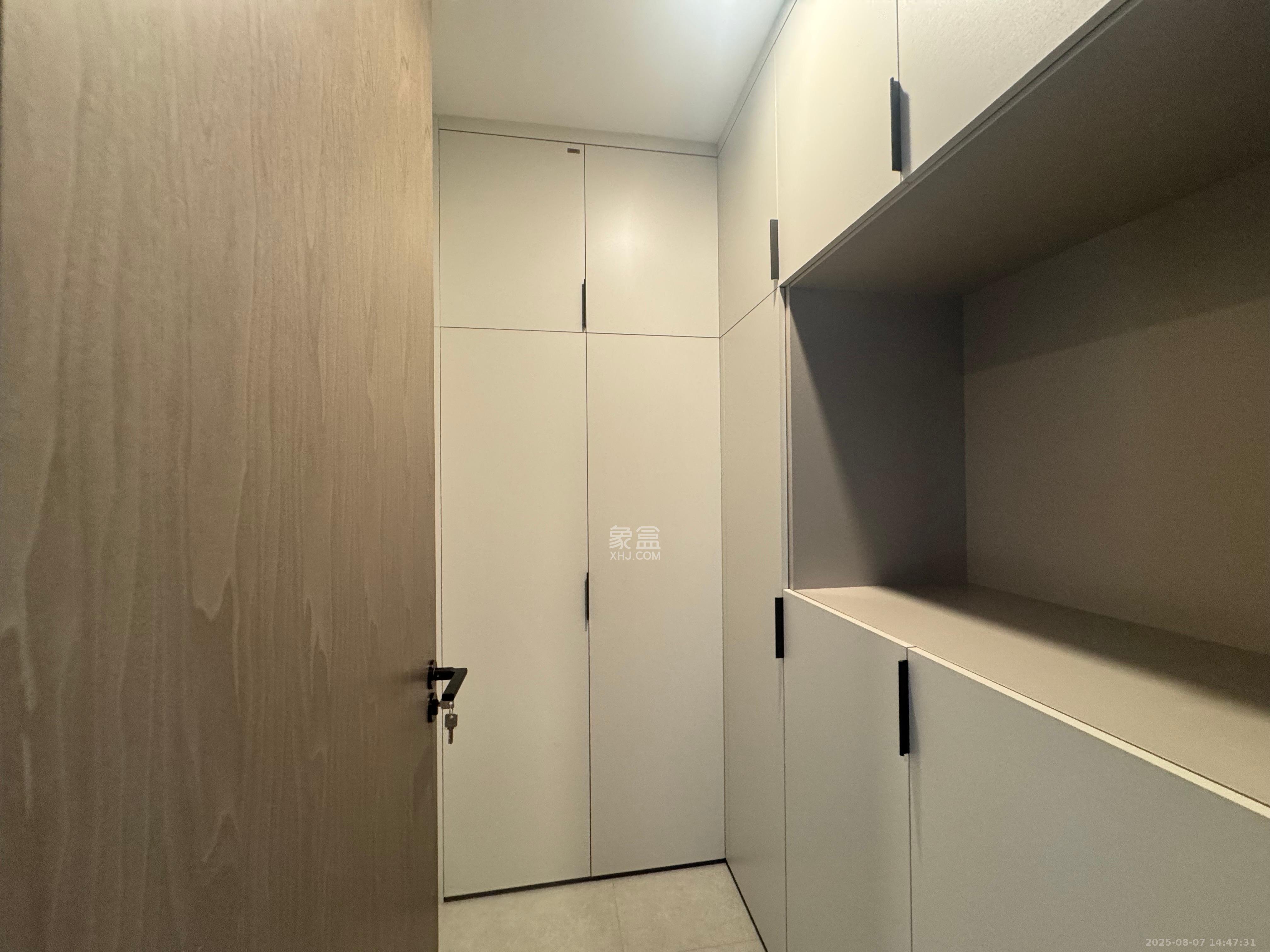 旭辉铂悦湘江  4室2厅4卫   22000.00元/月室内图